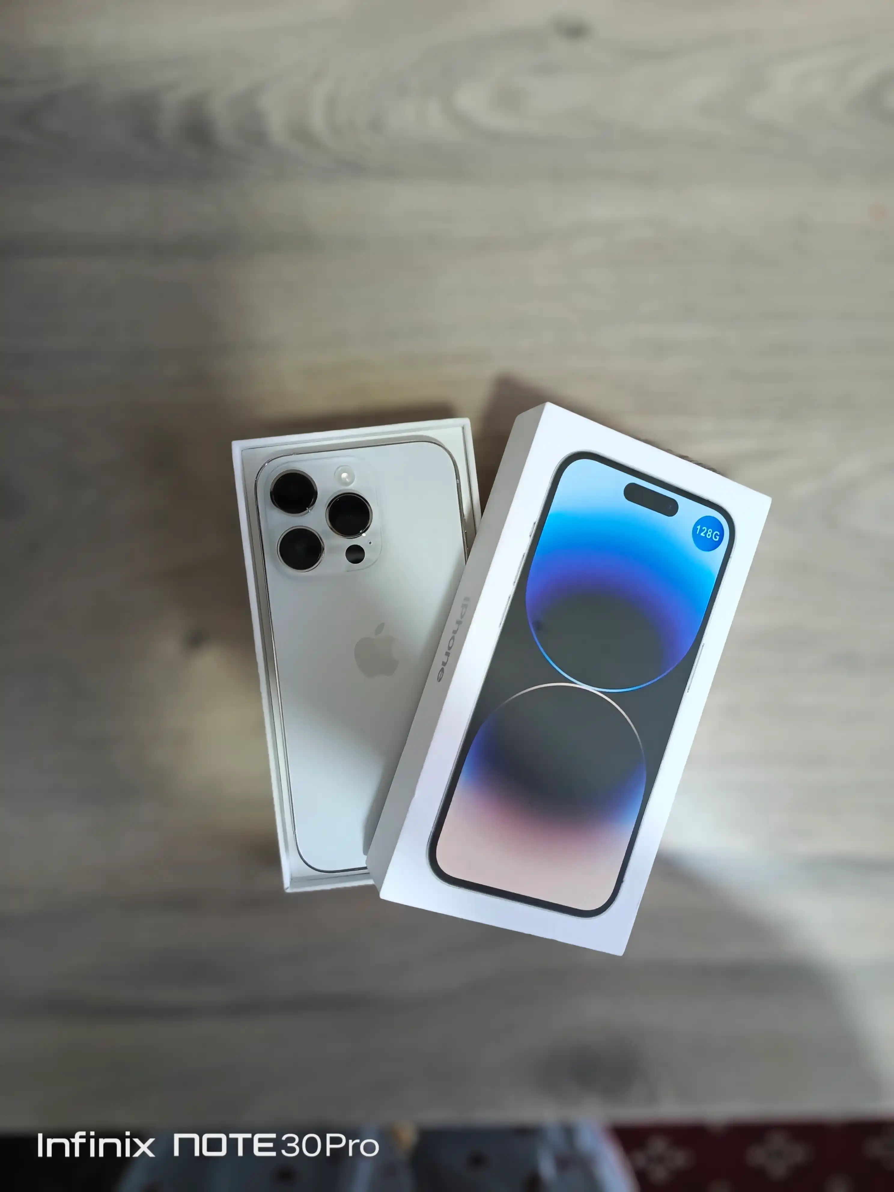 Smartfon iPhone 14 Pro/ProMax, 128/256 GB, SIM+ESIM, g'ilof+shisha sovg'a sifatida