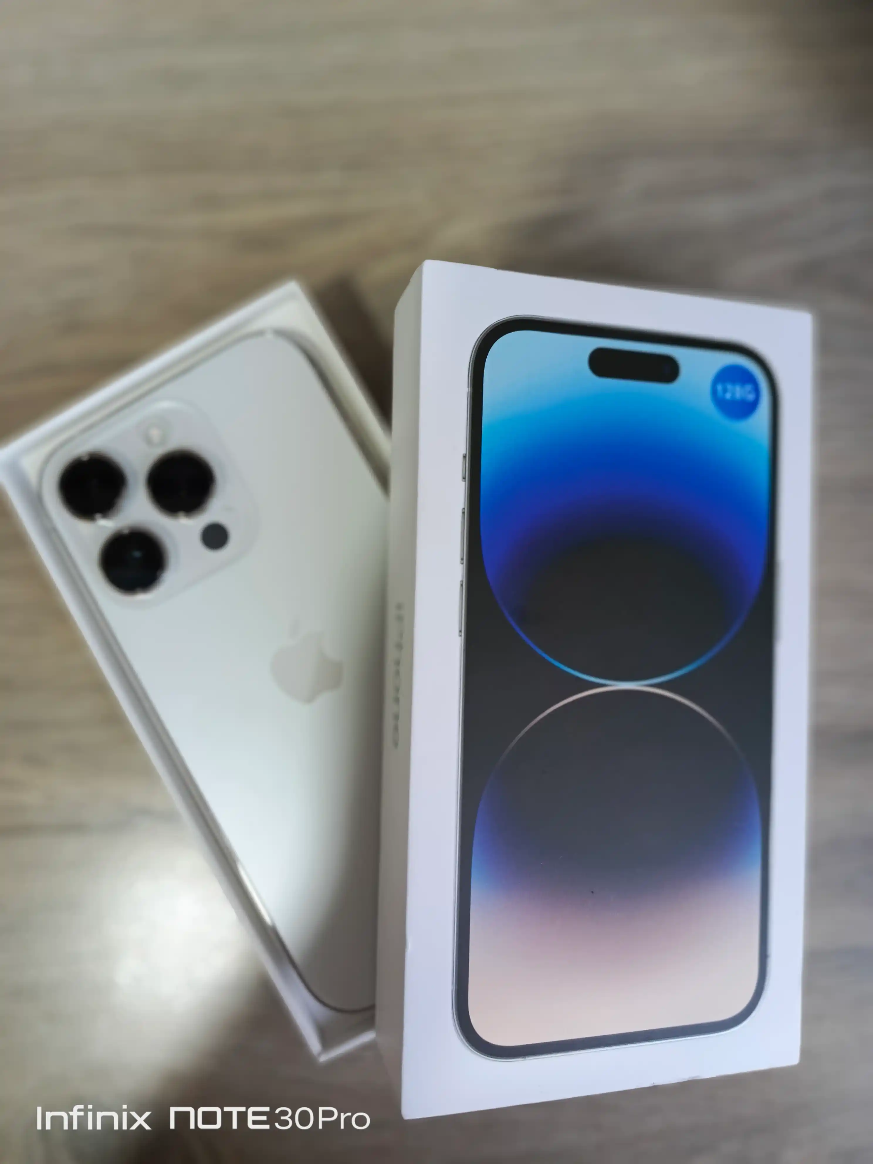 Smartfon iPhone 14 Pro/ProMax, 128/256 GB, SIM+ESIM, g'ilof+shisha sovg'a sifatida