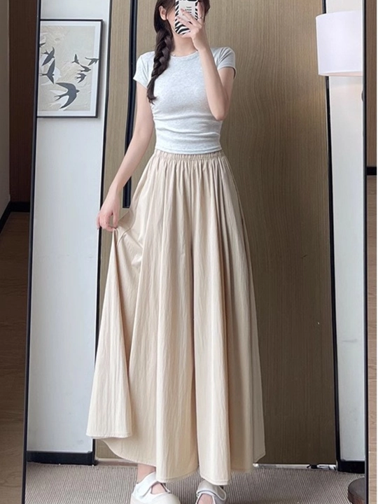 Yubka-shim, keng shim — yozgi ayollar shimi, yubkali shim