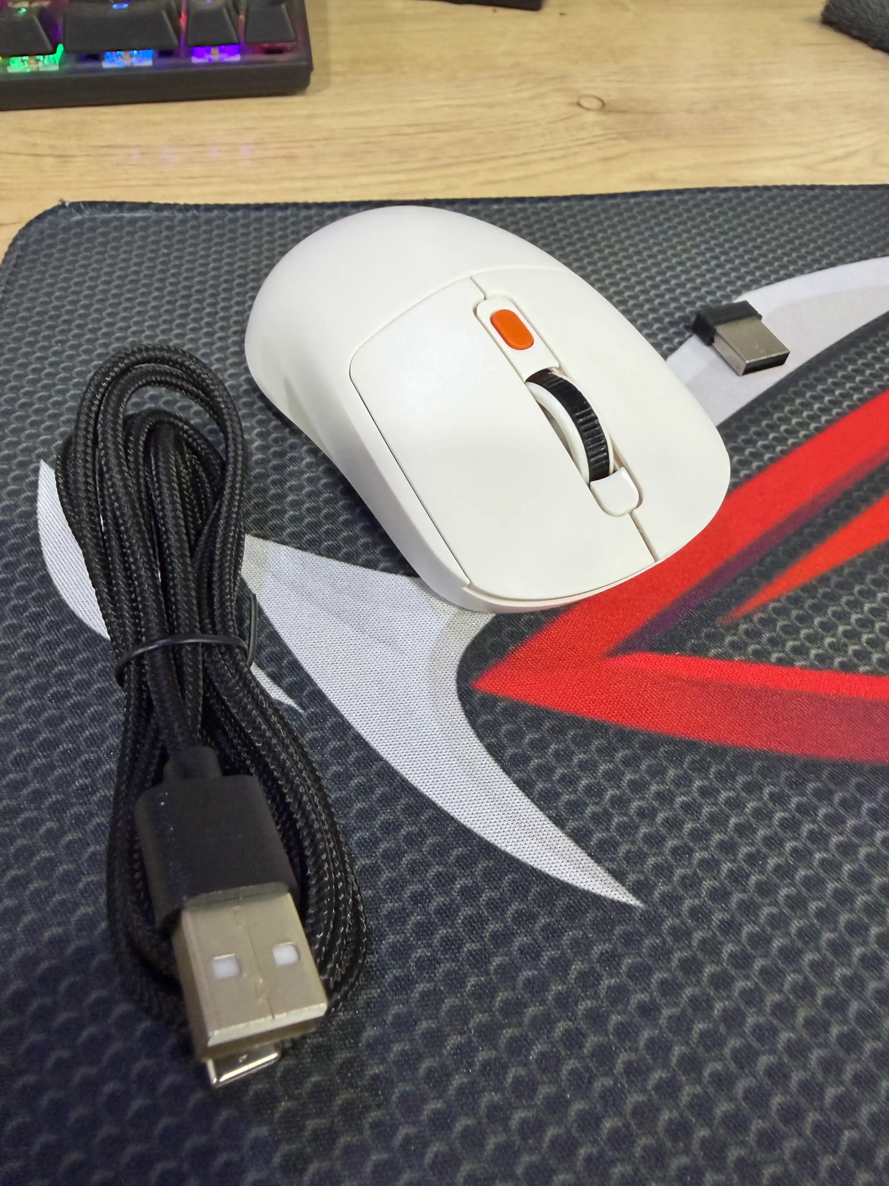 Simsiz Sichqoncha PRO 8000 DPI Bluetooth + 2.4GHz + Type-C