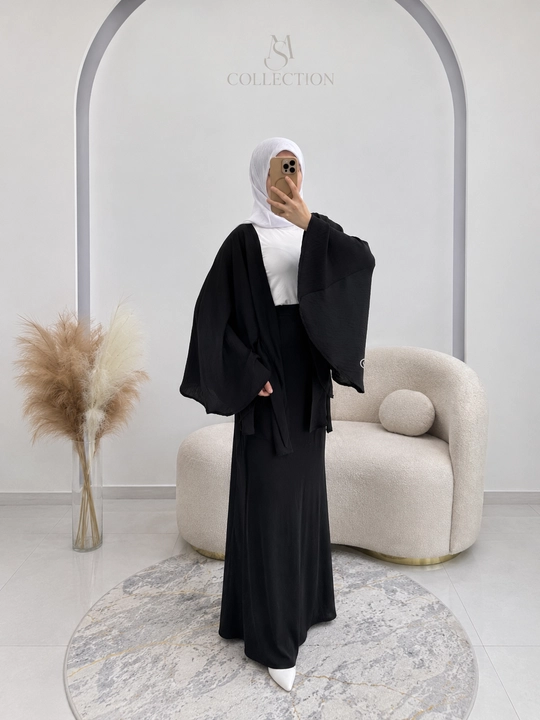 Kofta va yubka to‘plami, Armani Silk mato. Standart razmer. Ayollar uchun komplekt