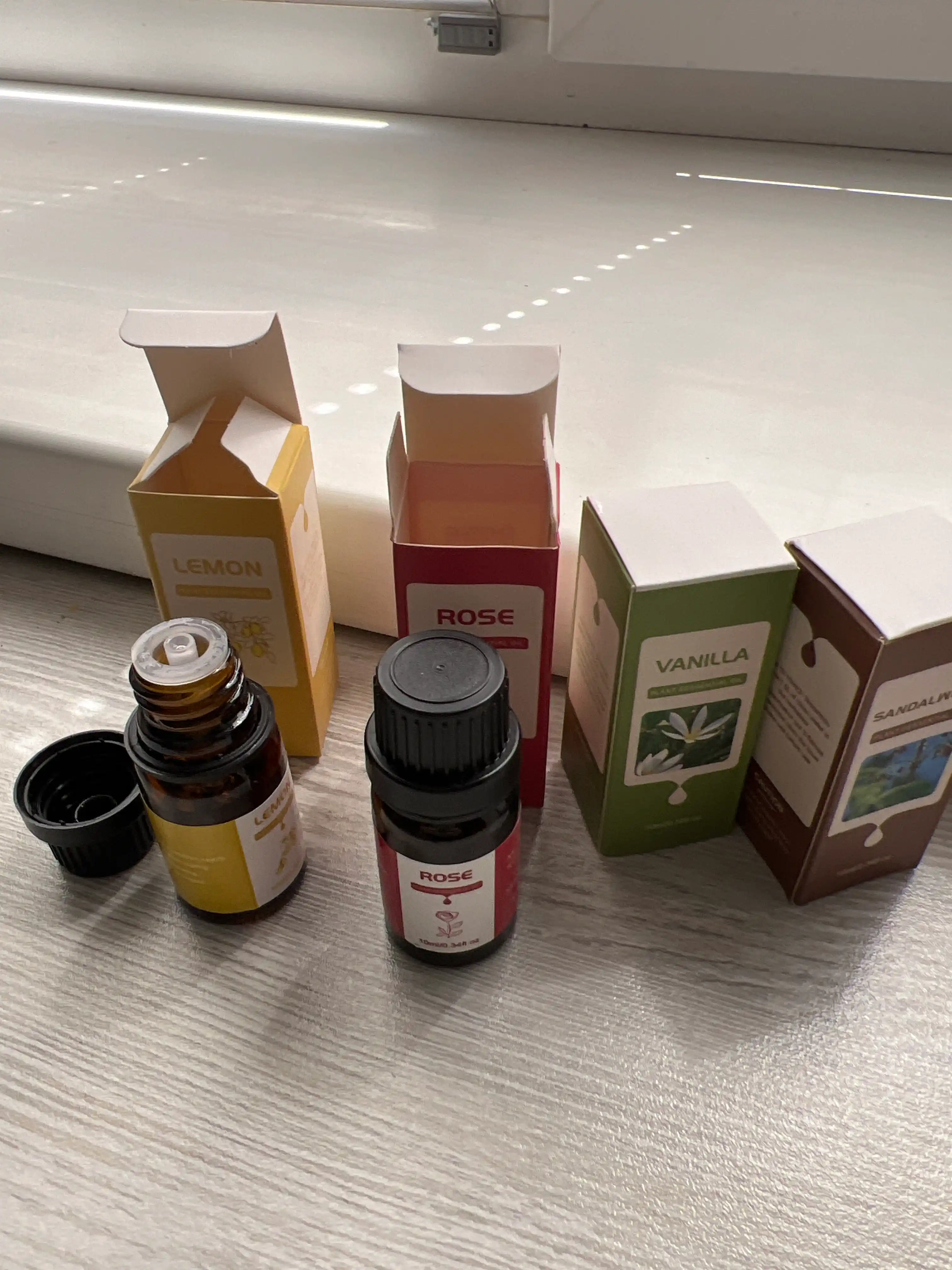 Efir yogi havo namlagich uchun xushbo'y hid, avtomobil, moshina va uy uchun aromadiffuzor