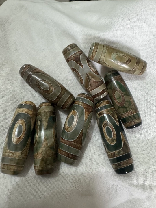 Tabiiy agatdan yasalgan Dzi munchoqlari 38 × 10 mm. 1 Dona