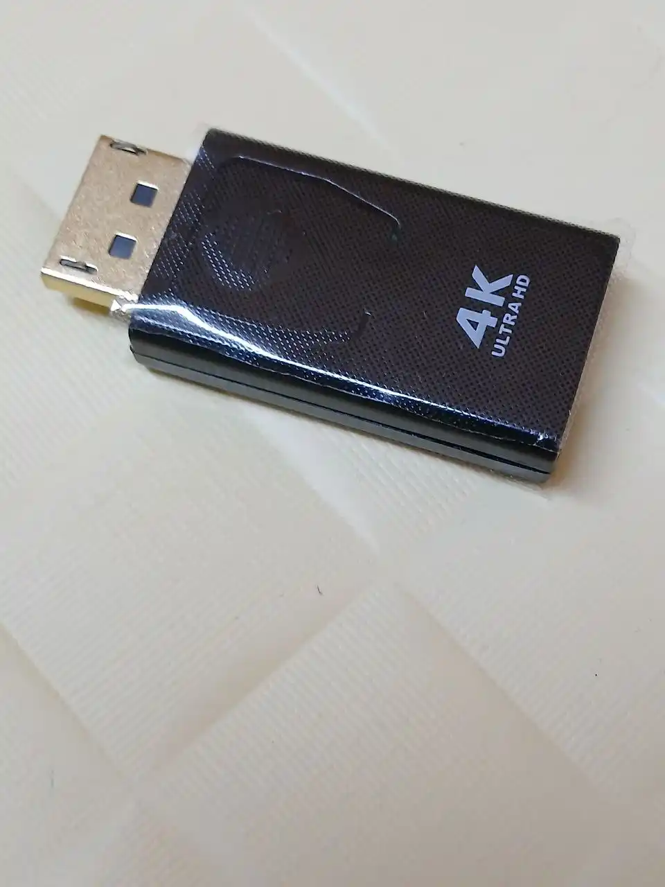 DisplayPort HDMI adapter 4K monitor, televizor va kompyuter uchun