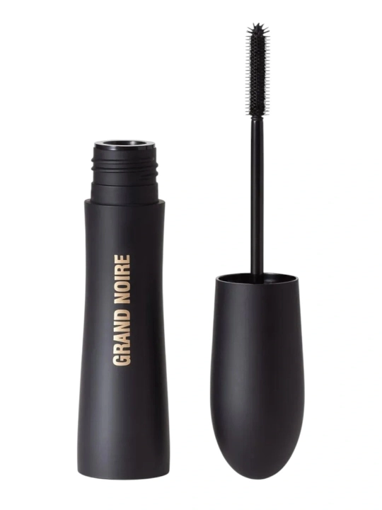 Eyeliner flomaster ko'z uchun, tush cabaret va cabaret tush bilan mos