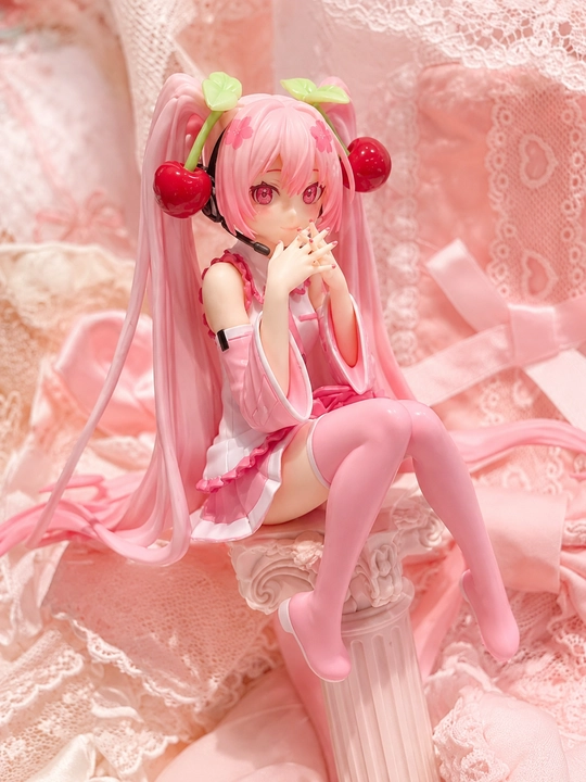 Sakura Hatsune Miku kolleksion figurkasi – Anime stol dekori
