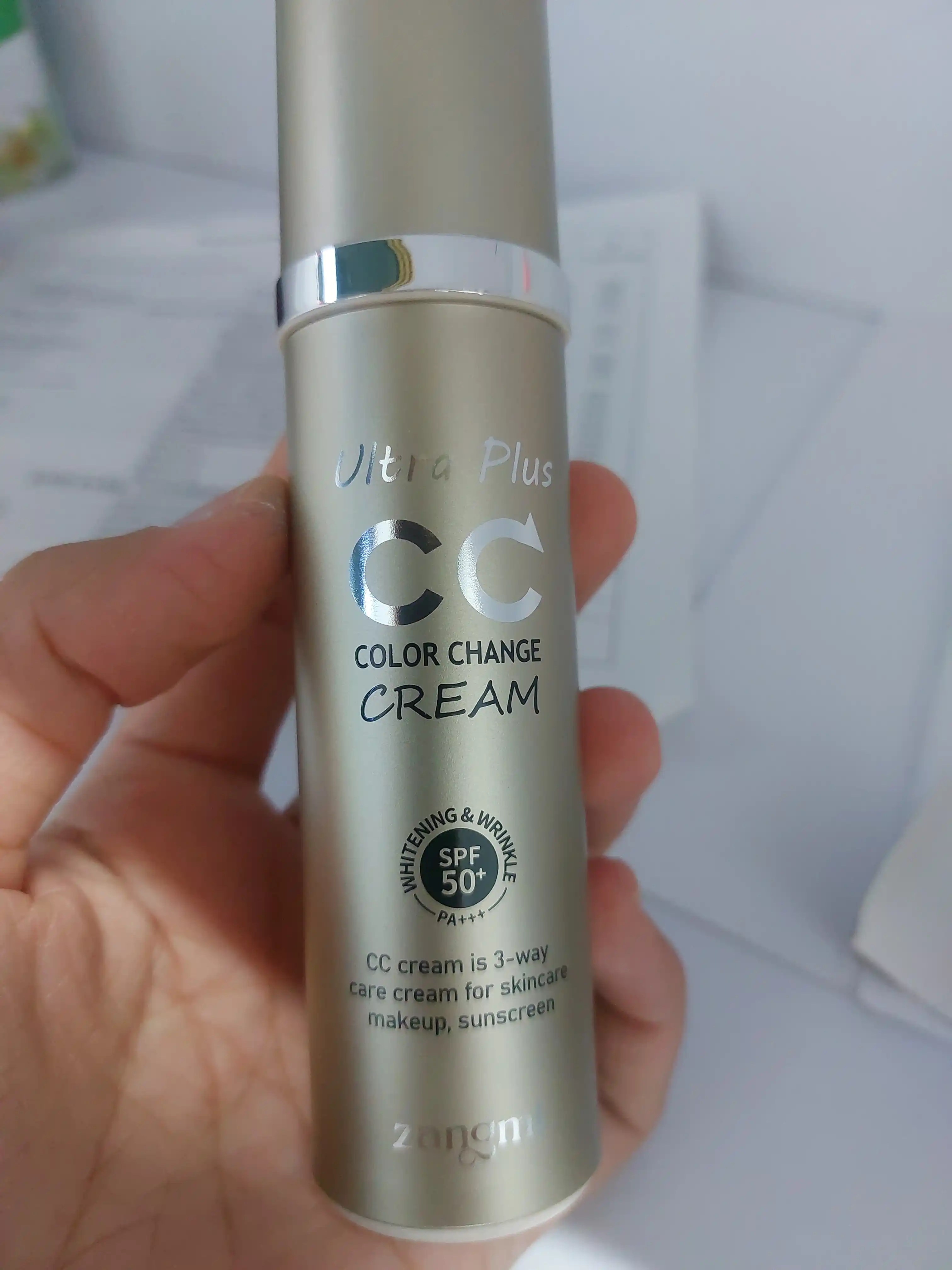 Zangmi CC krem Ultra Plus teri rangini tekislovchi va unga jilo beruvchi tonal krem, 50 ml