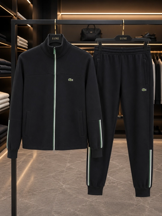 Erkaklar uchun Lacoste sport kostyumi - 
