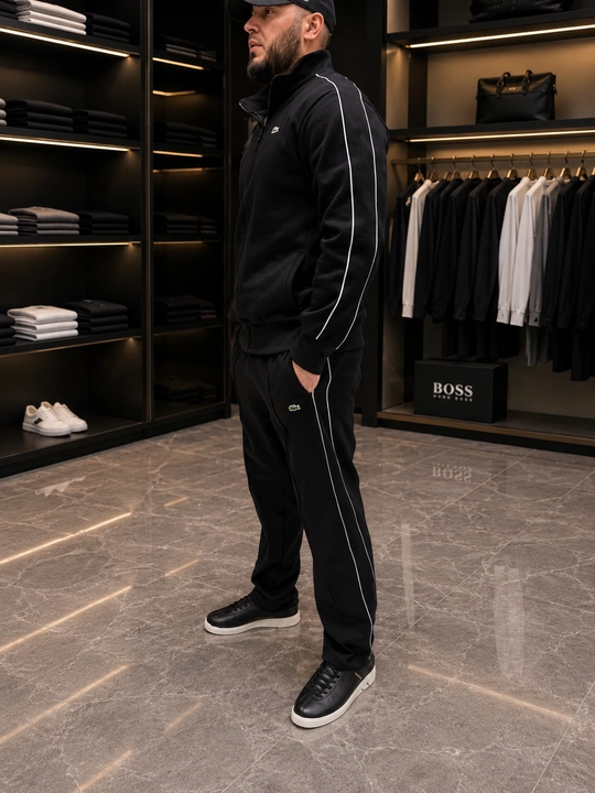 Lacoste sport kostyumi