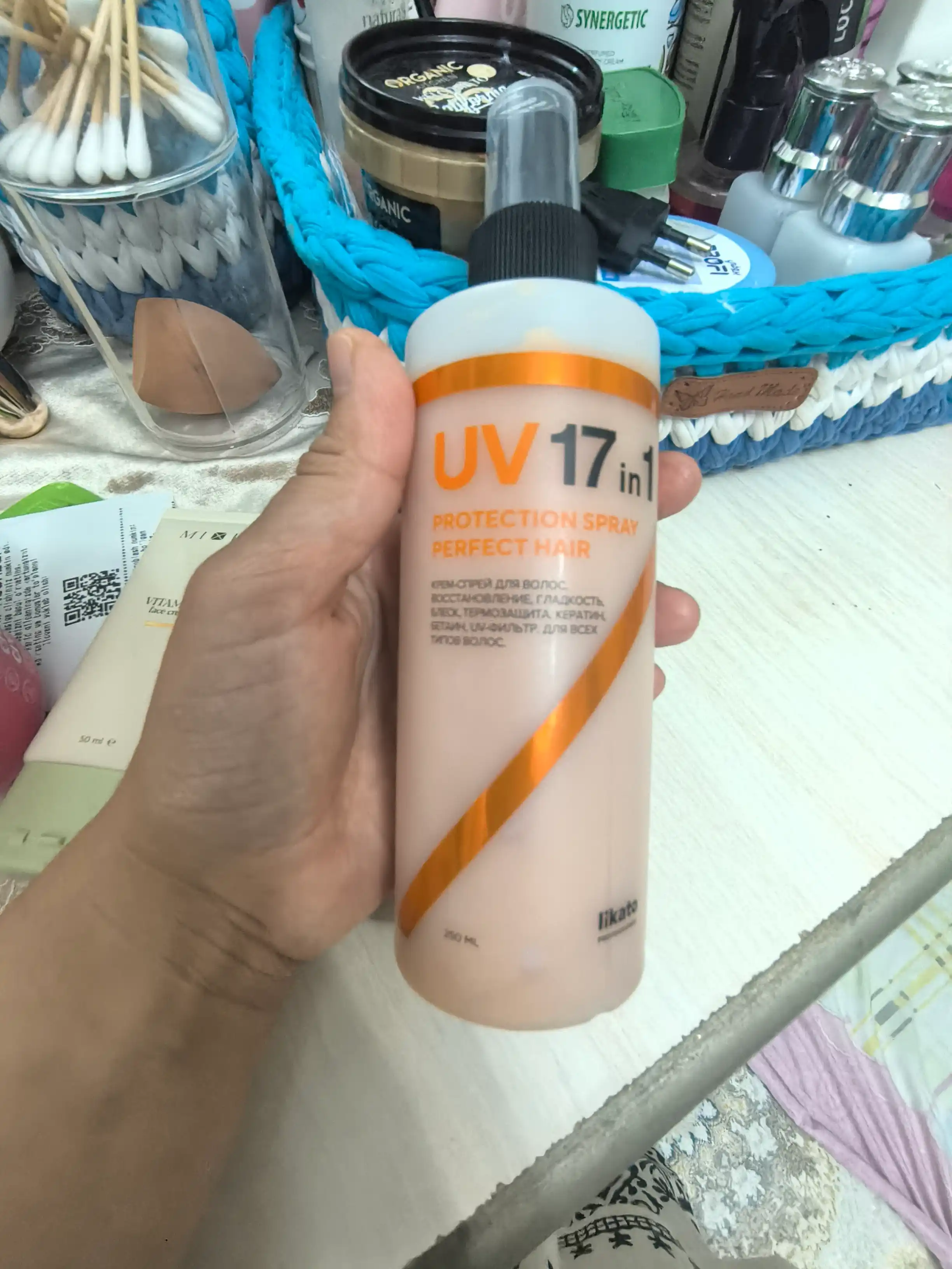 LIKATO Professional Sochlar uchun 17 in 1 krem-spray, UV himoya bilan, 250 ml