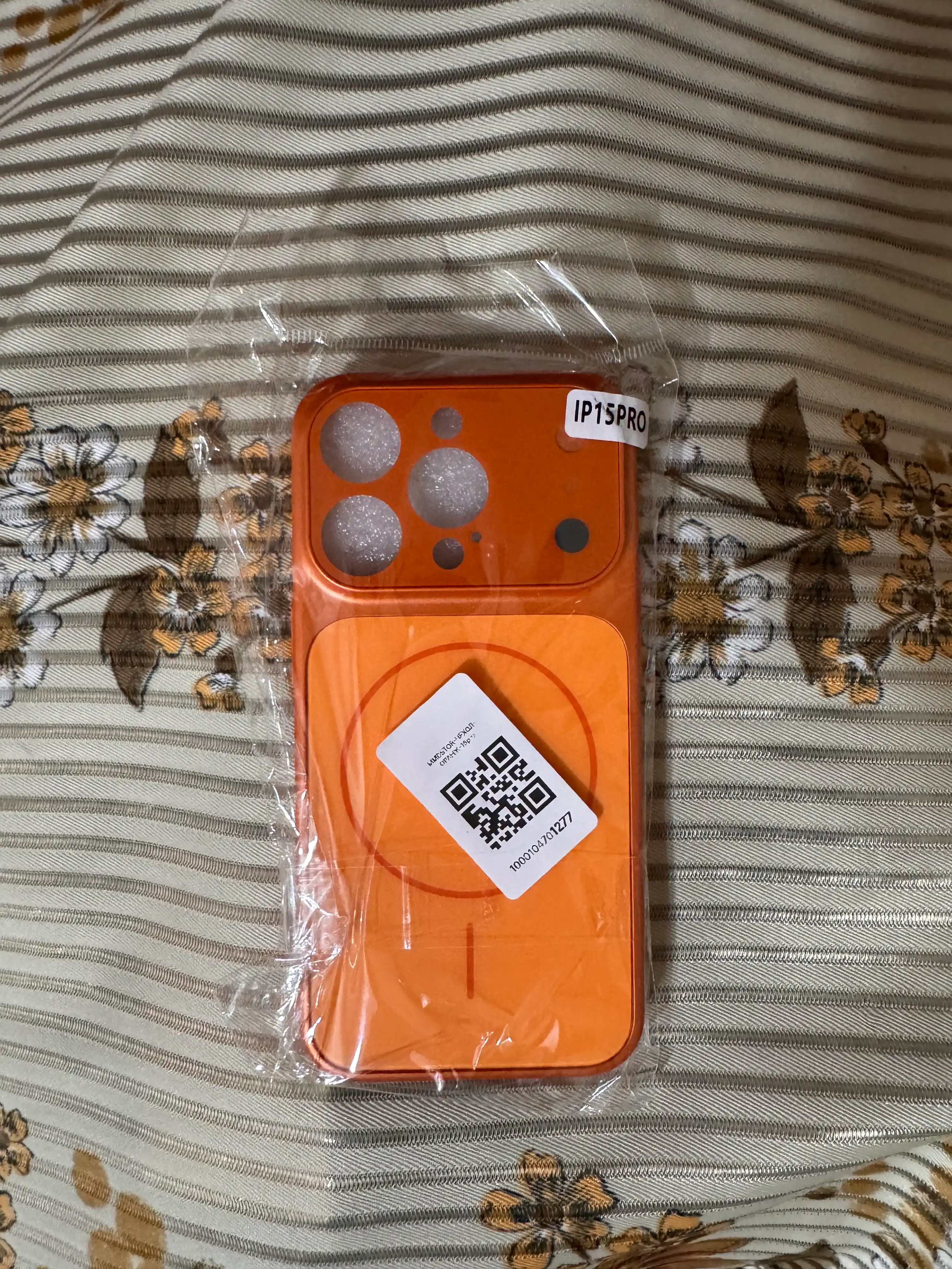 Чехлы для iPhone  15p 16p 17p 15pm 16pm 17pm