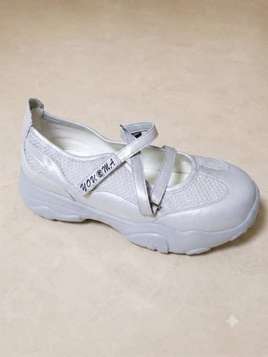 Женские кроссовки, с ремешками, спортивная и повседневная обувь