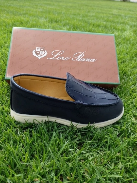 Лоферы для мальчиков Loro Piana размеры 35-39, мокасины из натуральной кожи