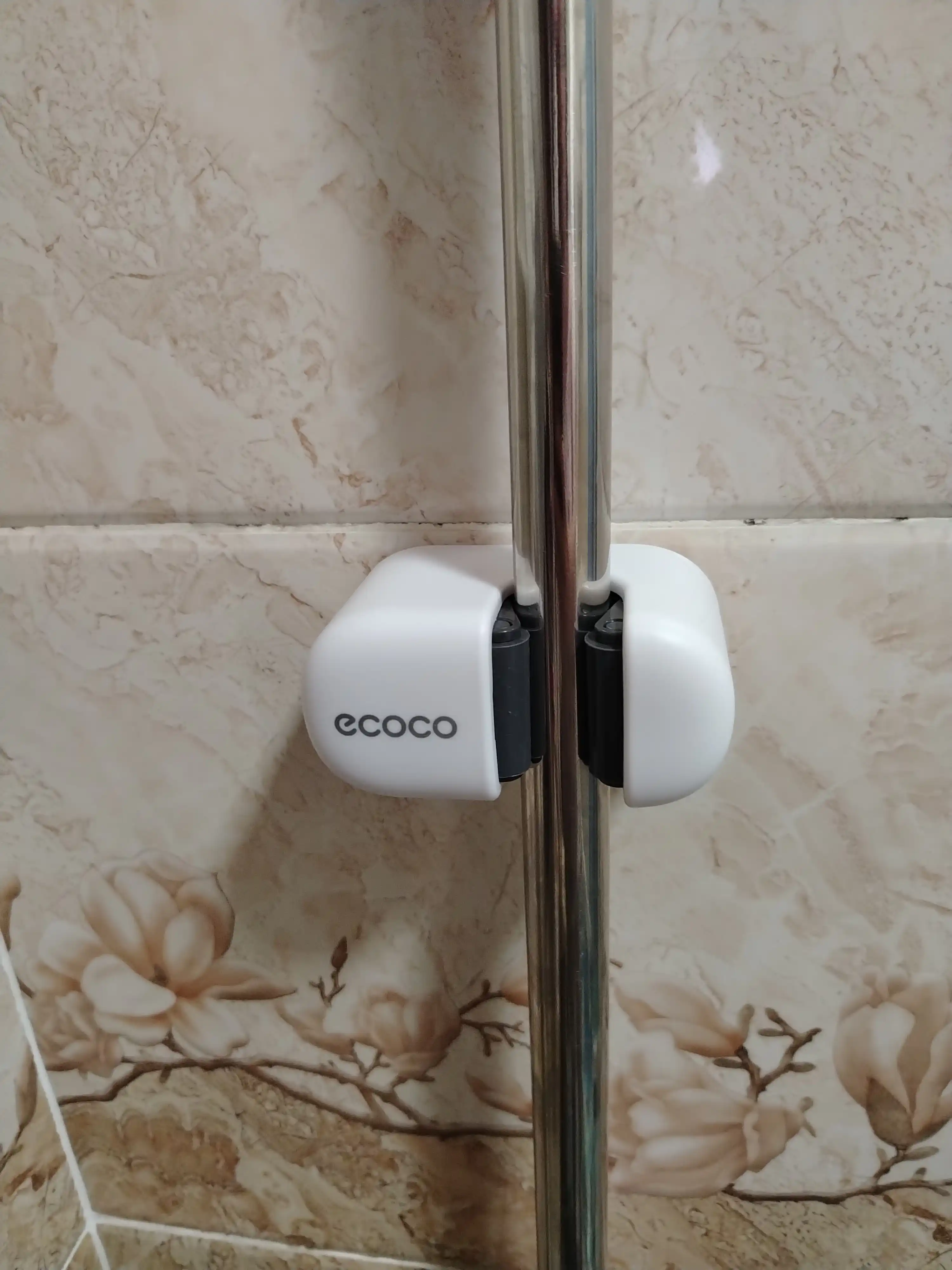 ECOCO shvabra va supurgi uchun ushlagich, parmalashsiz devorga o‘rnatiladigan qisqich