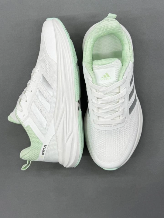 Кроссовки Adidas, Made in Vietnam, легкая спортивная обувь, размеры 36–40