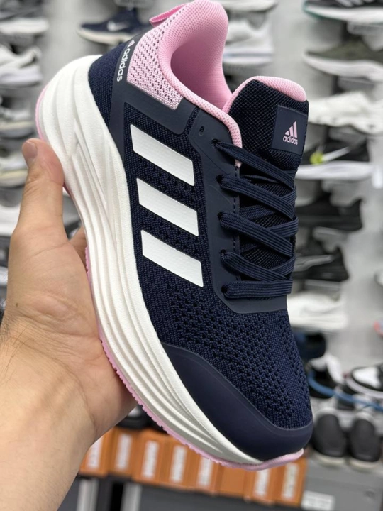 Кроссовки Adidas, Made in Vietnam, легкая спортивная обувь, размеры 36–40