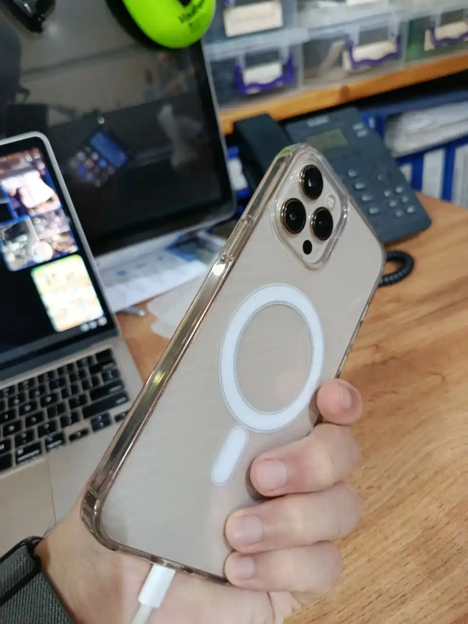 Чехол MagSafe iPhone 11, 12, 13, 14, 15 Pro, Pro Max, 16 Pro Max, Mini, прозрачный
