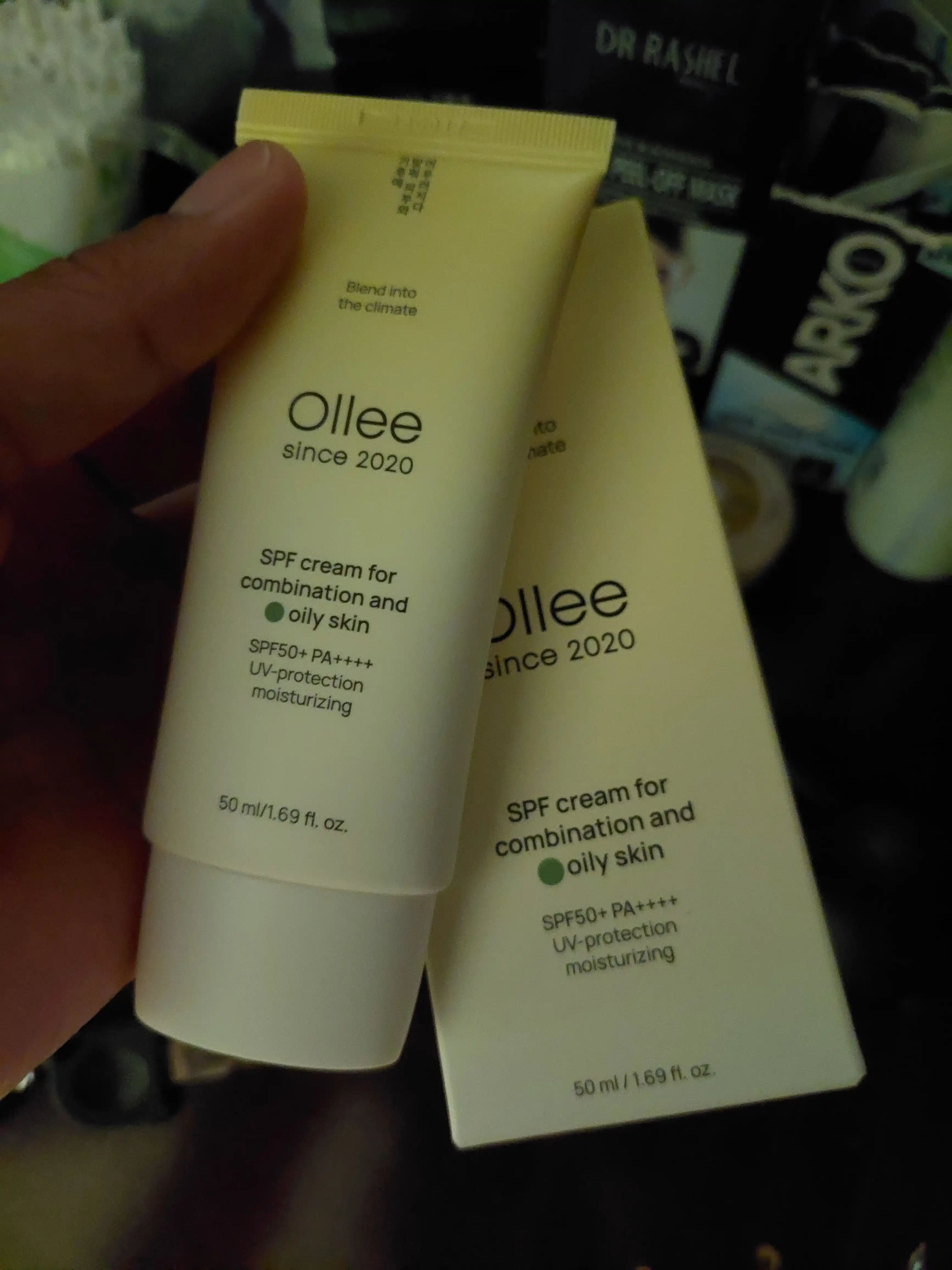 Krem SPF50+ quyoshdan himoya yog‘li, quruq va kombinatsiyalangan teri uchun OLLEE 50 ml