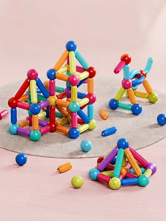Развивающая игрушка магнитный конструктор 84 детали