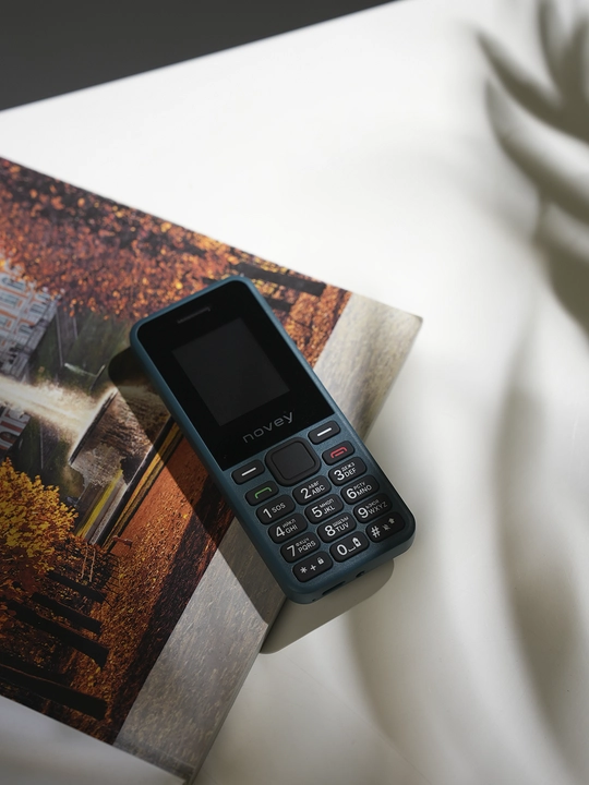 Novey 101 knopkali telefon, kamerasiz, 2 SIM, 5 rang