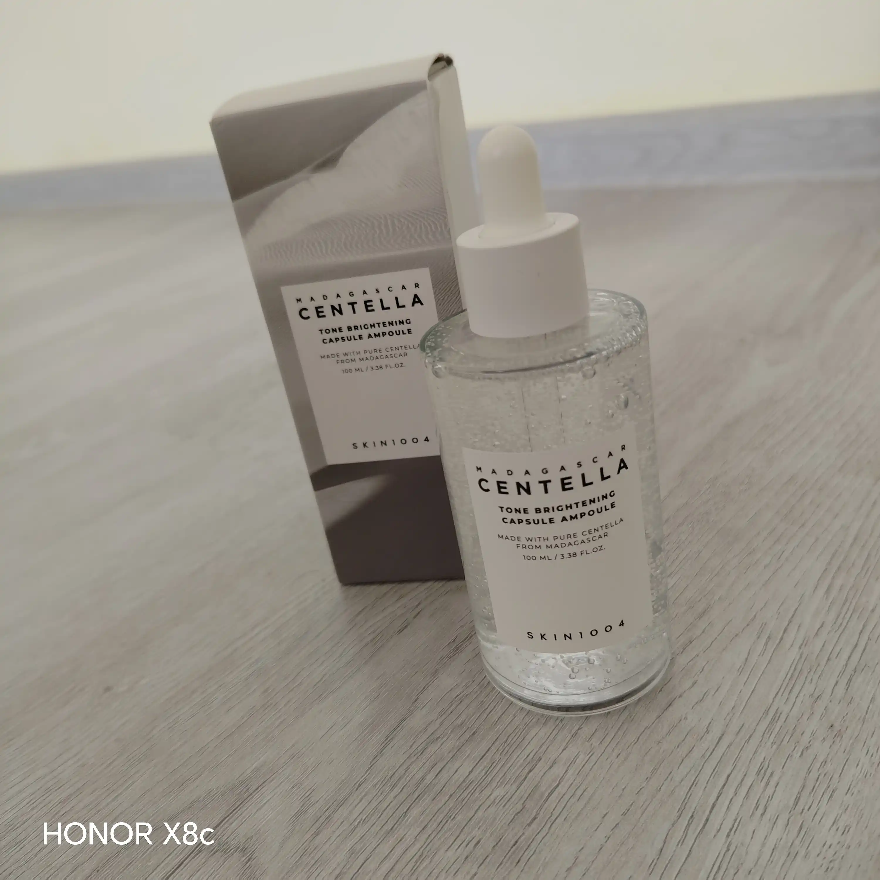 SKIN1004 Madagaskar Centella Tone Brightening Capsule Ampoule yorituvchi zardob, 100 ml