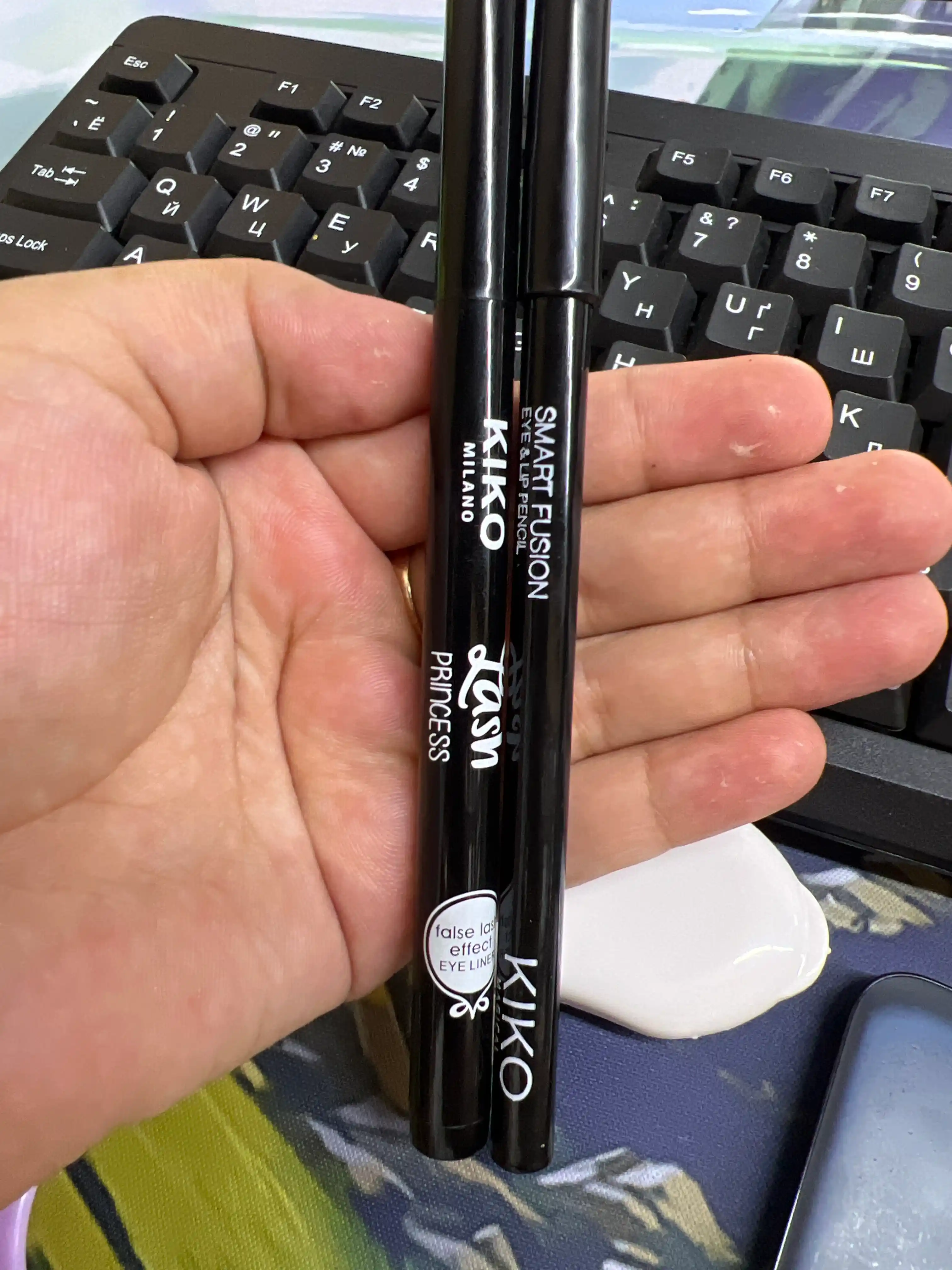 Подводка для глаз KIKO Milano Winged Eyeliner