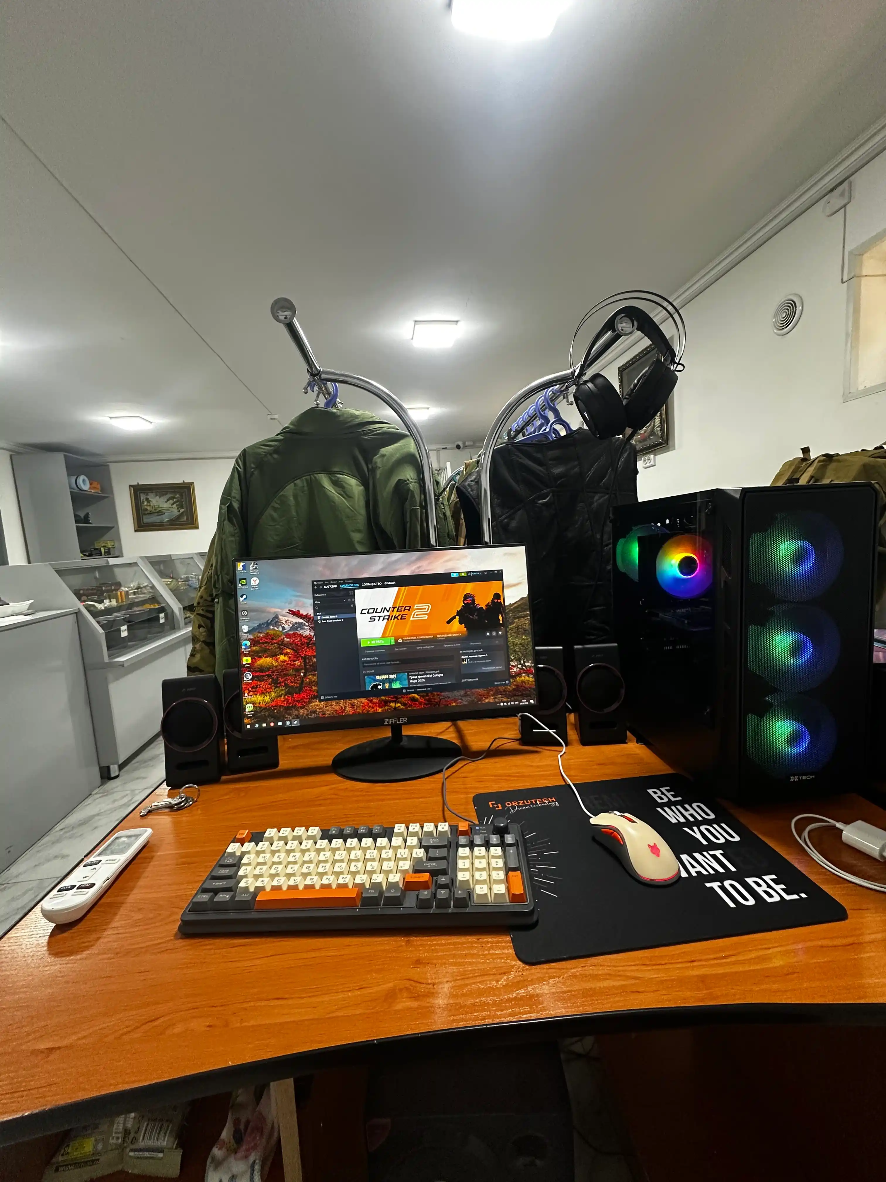 Игровая клавиатура с мышью K820, 94-клавишная, RGB-подсветка