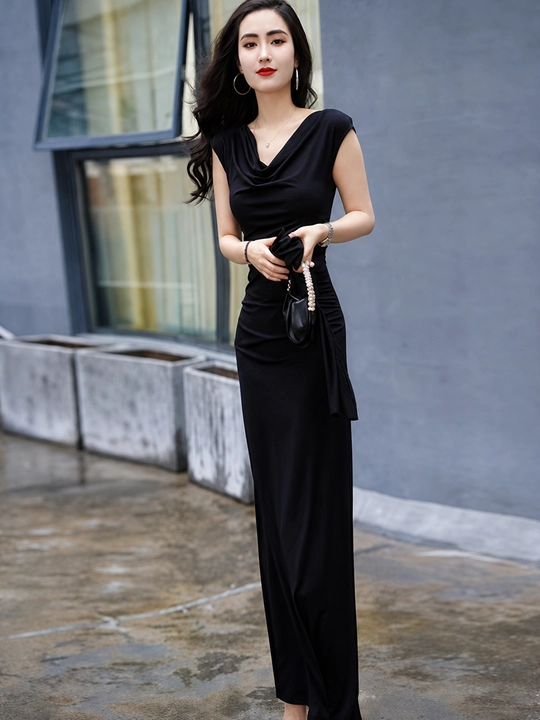 Ayollar uchun elegant maxi ko‘ylak - 