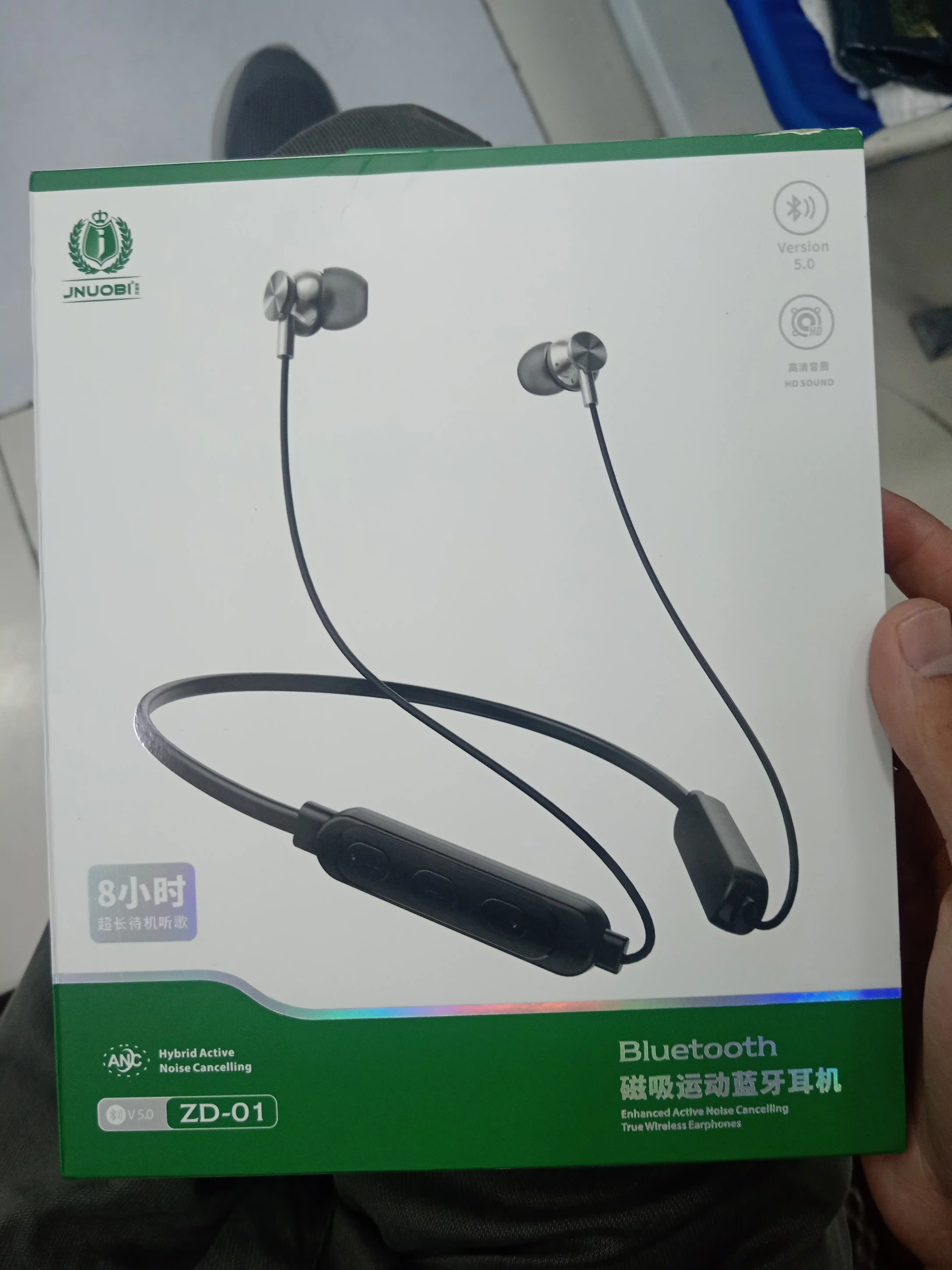Simsiz sport minigarnituralari, bo'yin jantali, raqamli displey, Bluetooth BT-107, magnit