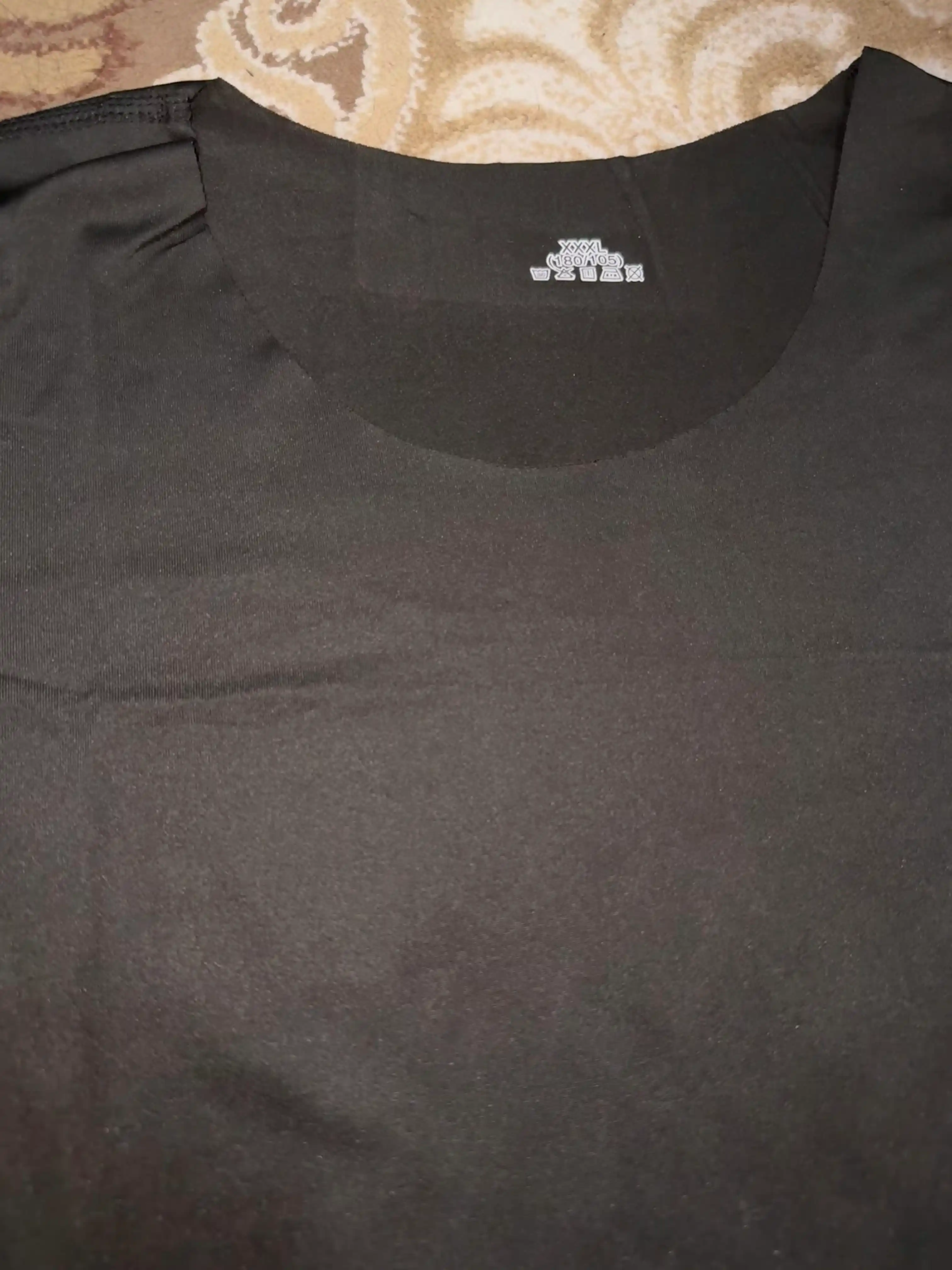 Ayollar futbolkasi, yengil, choksiz, 3 ta rang, XL-XXXL o‘lchamlari