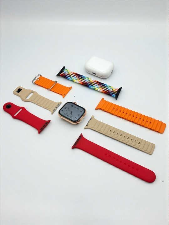 Aqlli soat, 1+1, 2 ta Smart Watch 8 va 8 ultra, 11 ta kamar va g'ilof bilan