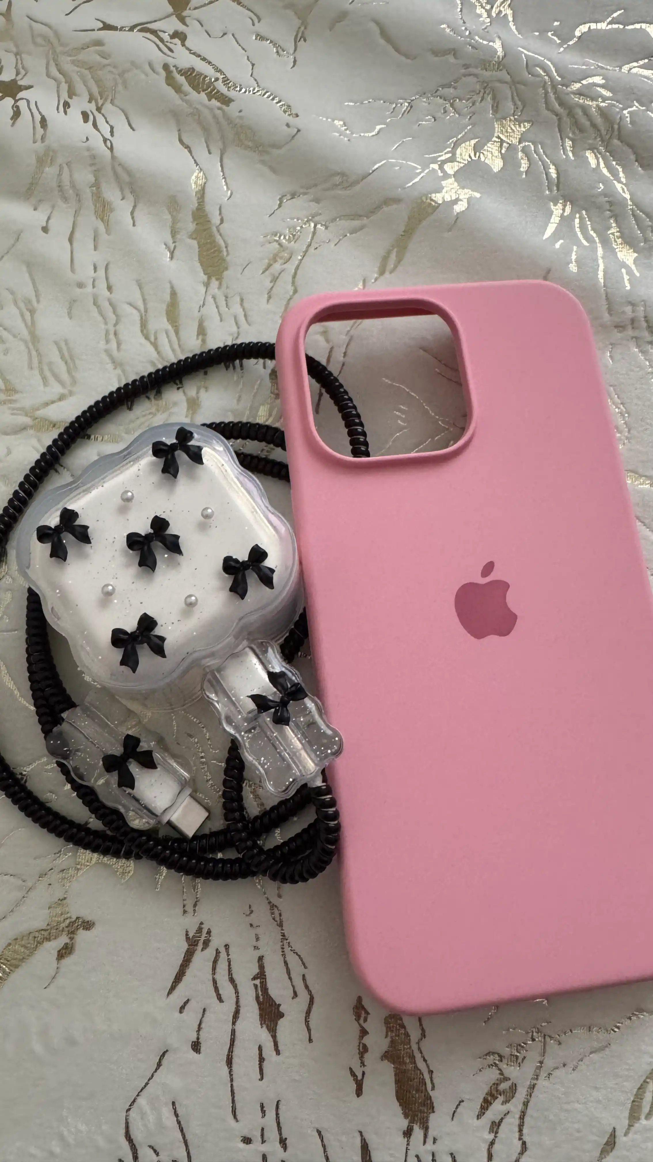 Силиконовый чехол для iPhone 17, 17 Pro, 17 Pro Max, не собирает пыль, легко очищается