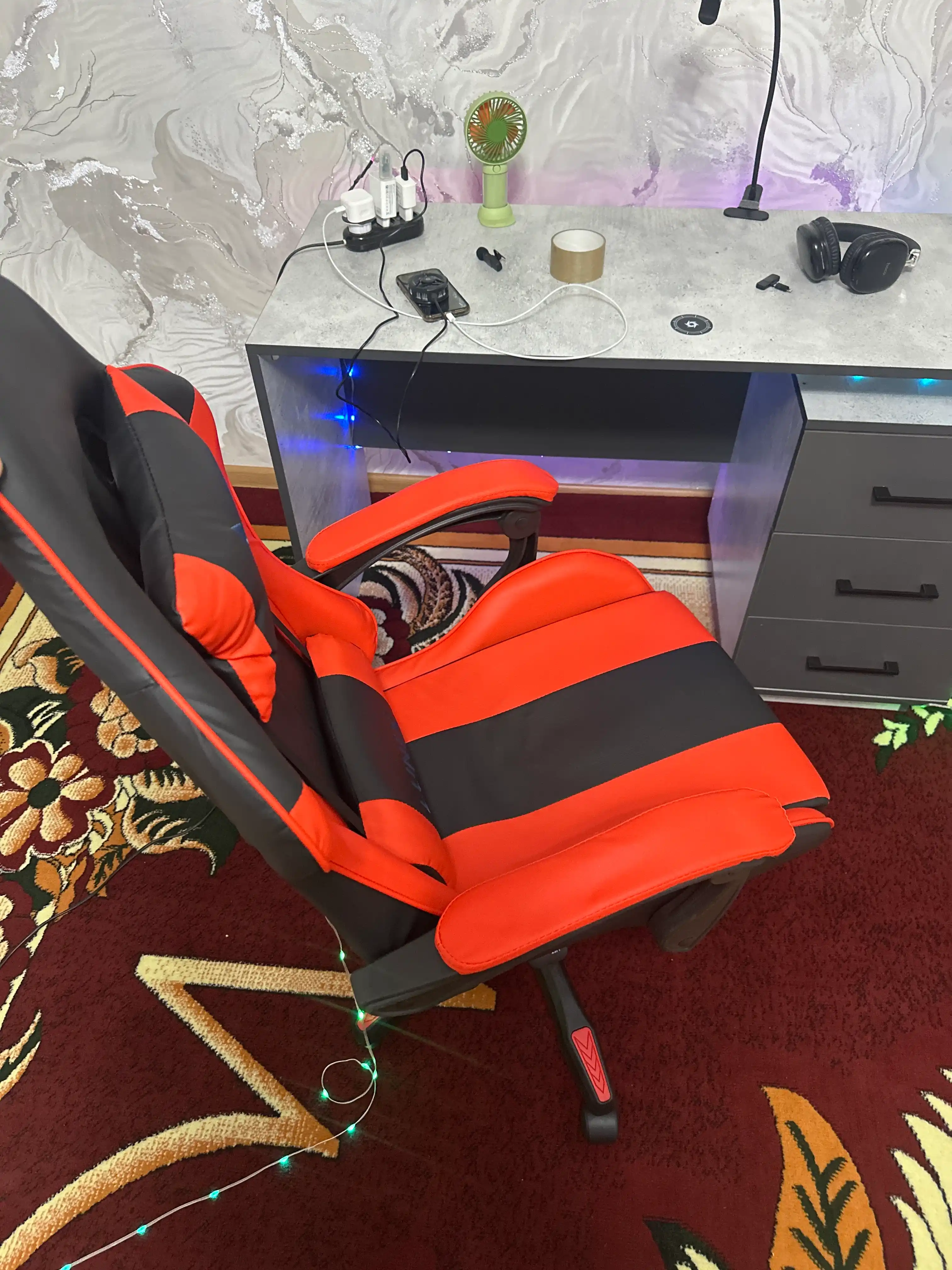 Gaming kreslo Lunix, kompyuter va ofis uchun, oyoq qo'ygichli o'rindiq