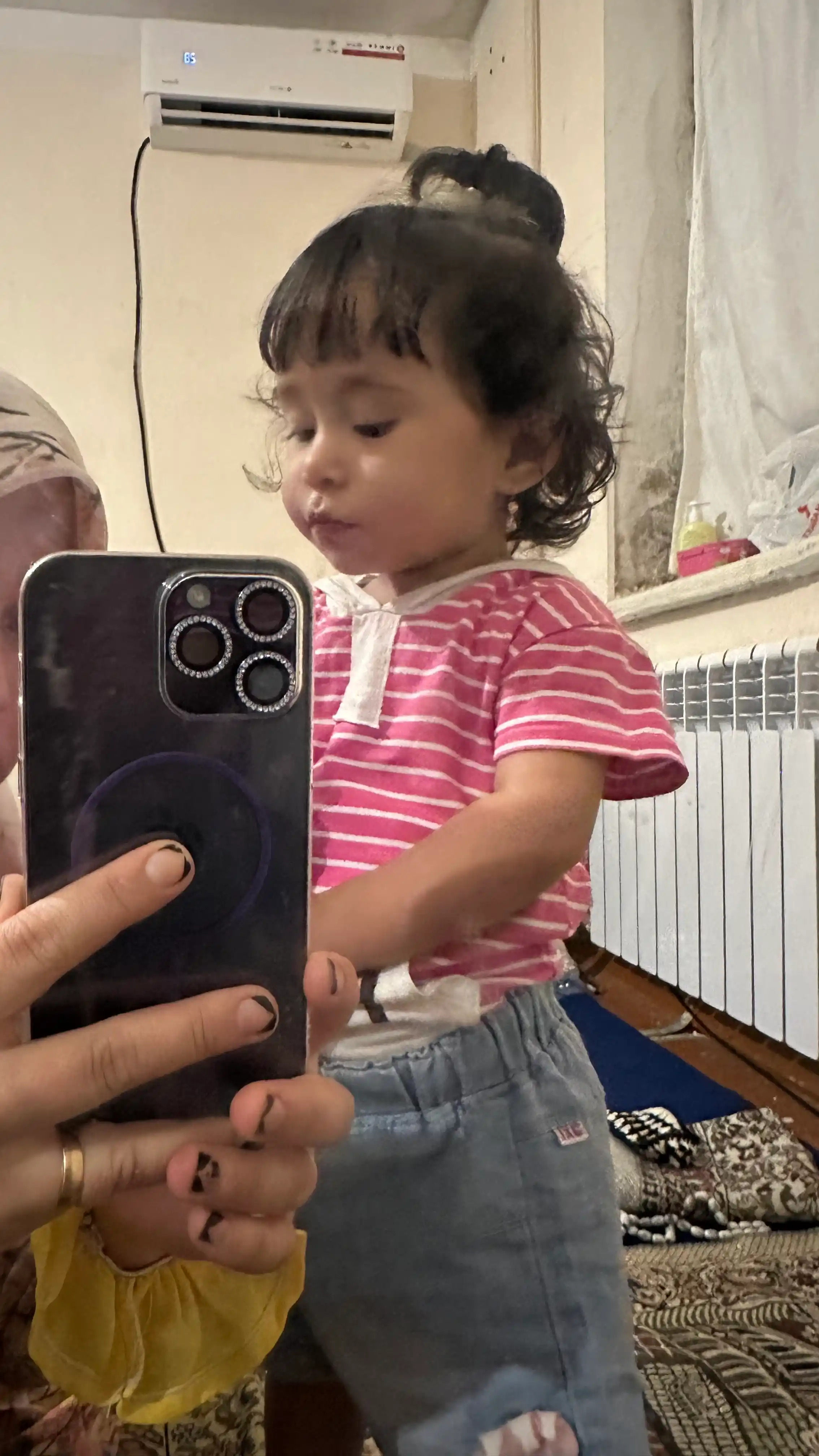 Защитное стекло с камнями для камеры iPhone 11/12/13/14/15/16/17 Pro, Pro Max, Mini
