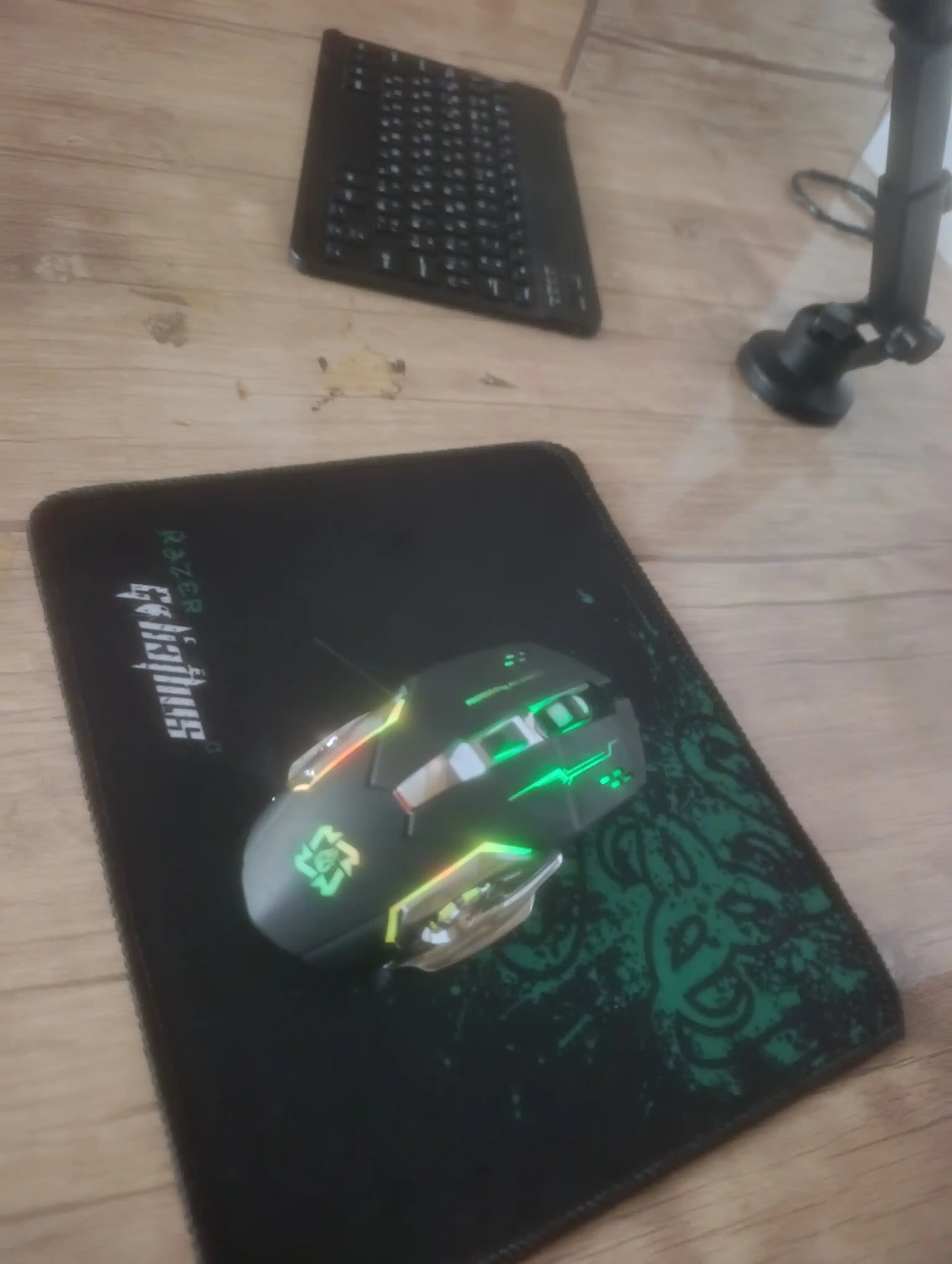 Simsiz kompyuter sichqonchachi, tovushsiz, RGB, Bluetooth
