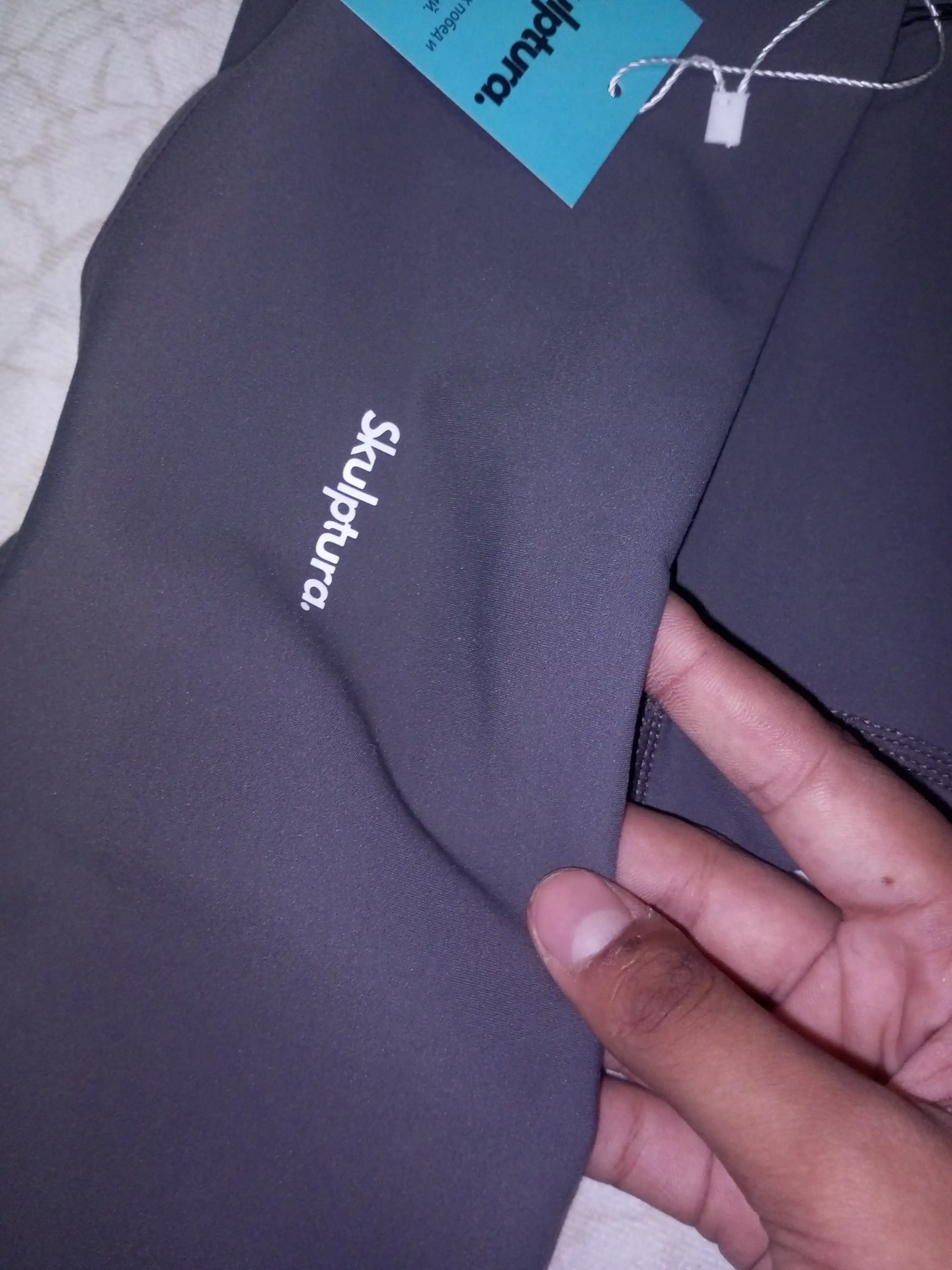 Ayollar sport velosipedlari, ayollar sport shortiklari, ayollar sport kiyimlari