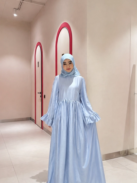 Qizlar va ayollar uchun erkin abaya, ximar va hijob to‘plami (yagona o‘lcham)