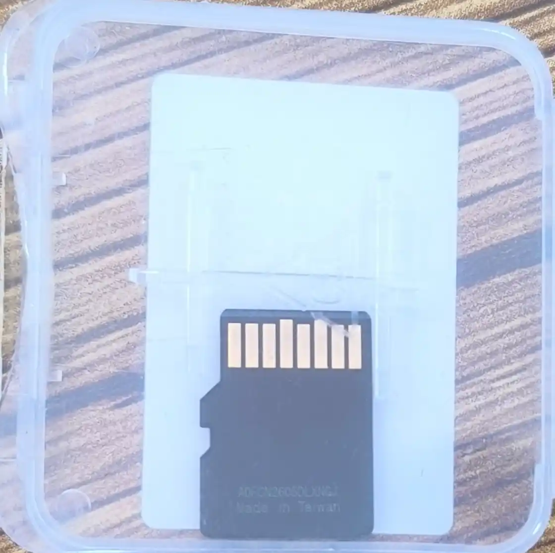 Fleshka 16 GB, 32 GB, 64 GB, 128 GB, 256 GB xotira kartasi, aktshrf va adapter