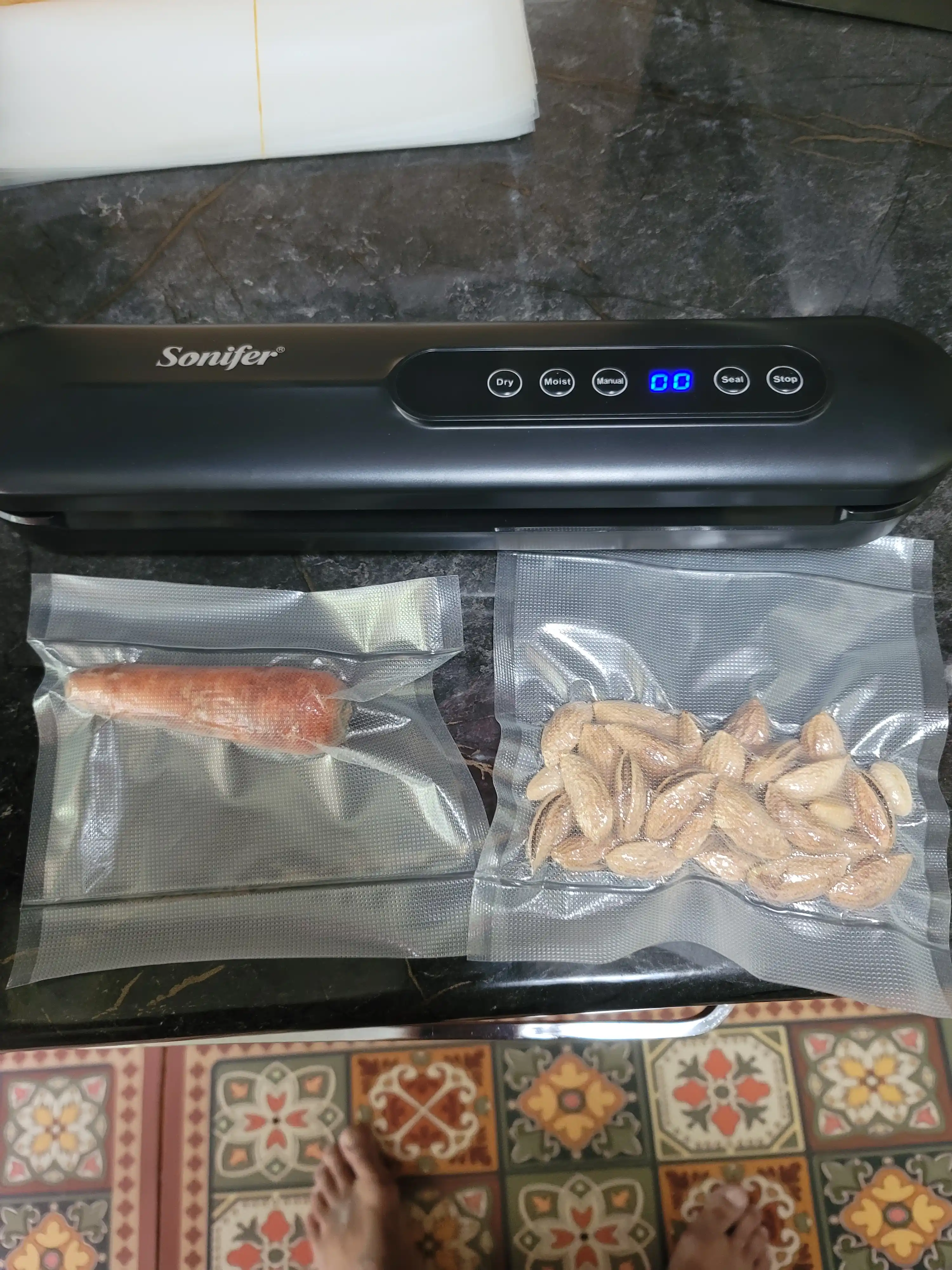 Вакуумный упаковщик, Sonifer SF-1511, 1512, в комплекте 10 рифлёных пакетиков