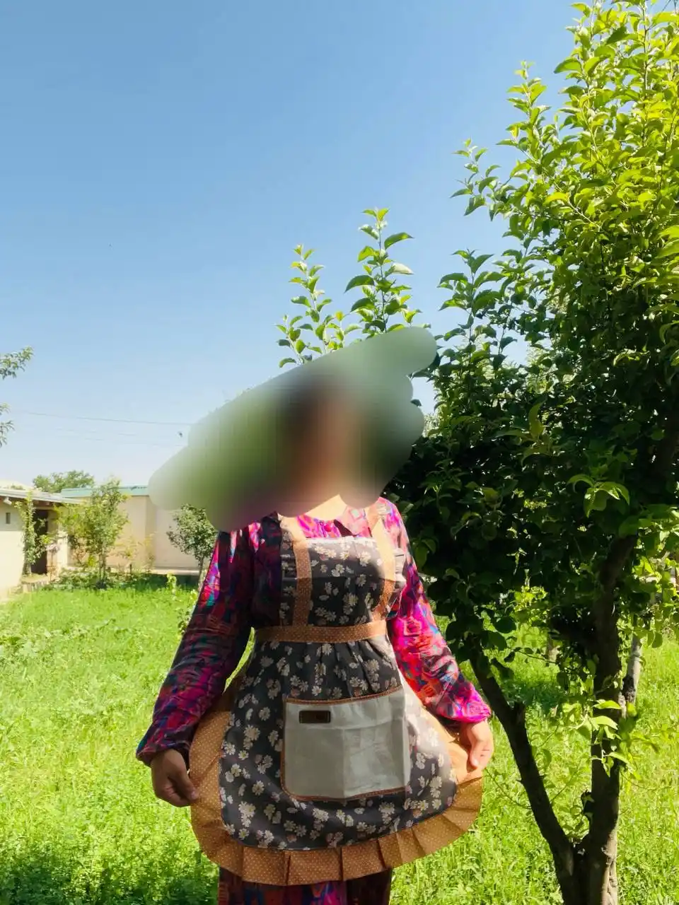 Gulli naqshli ayollar oshxona fartugi, paxtali mato, universal o'lcham