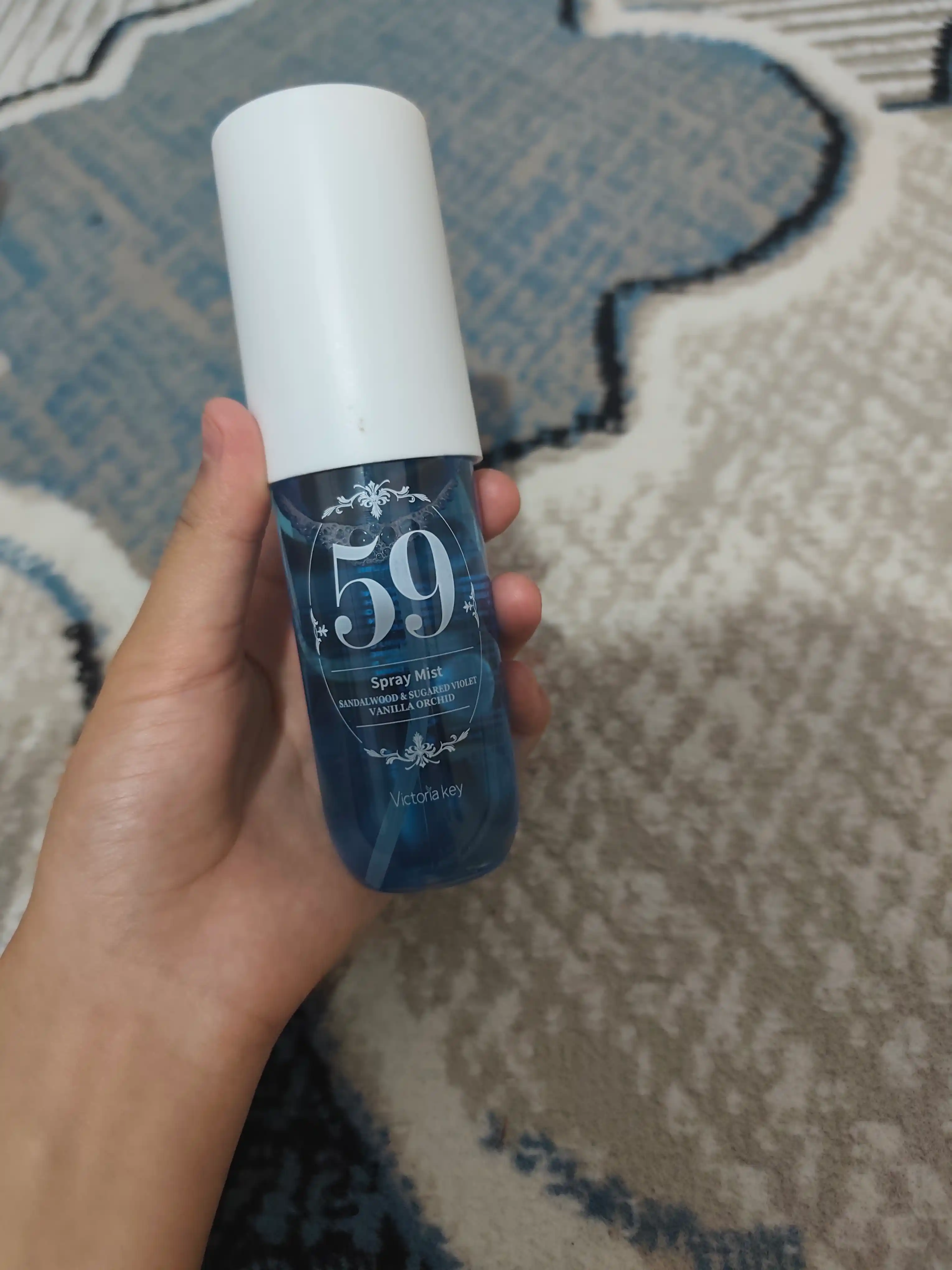 Tana va sochlar uchun parfyumeriya spreyi, tana uchun namlantiruvchi mist, yumshoq sprey, 90 ml