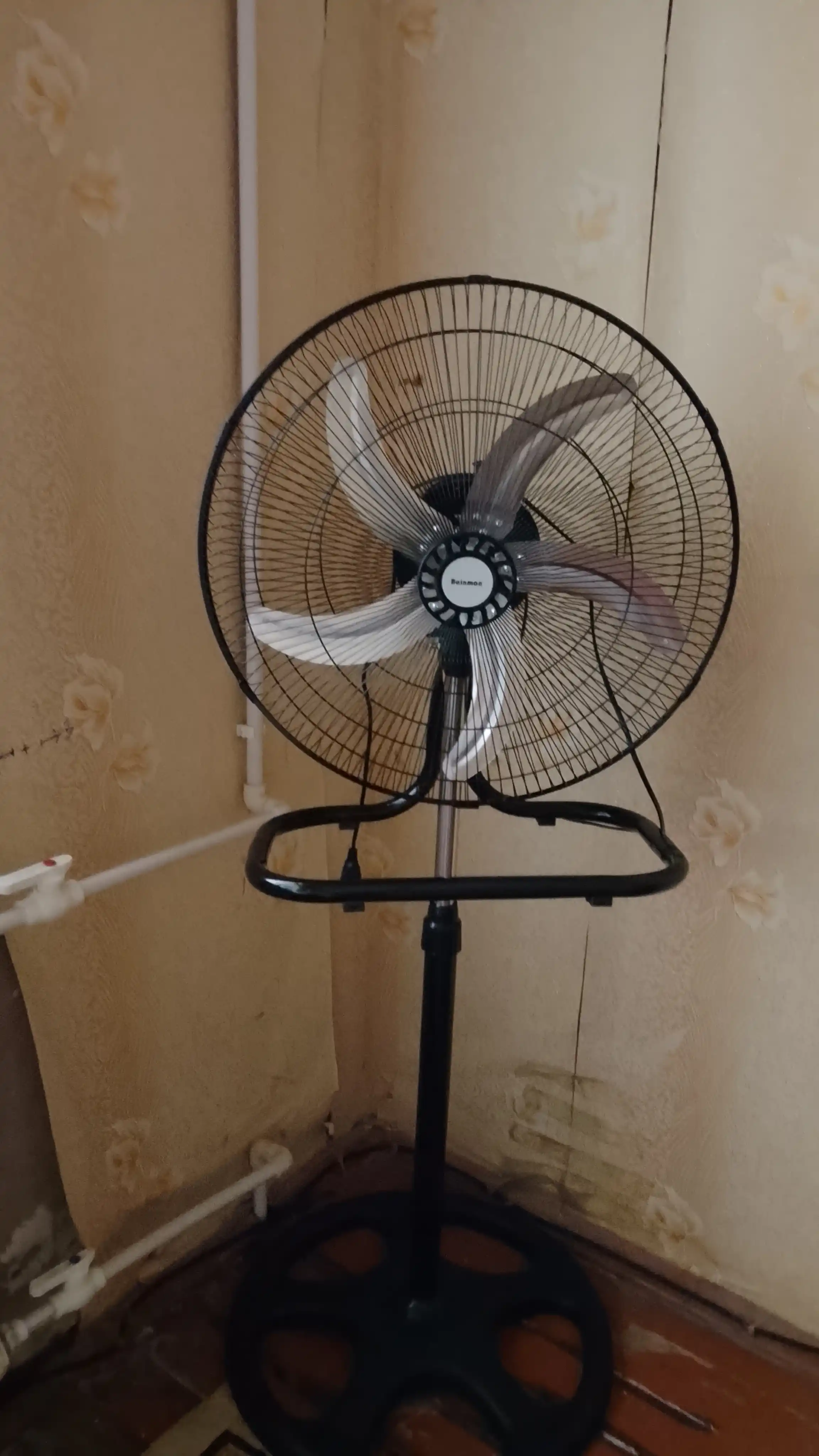 Pol ventilyatori 50 sm, 100W, 5 parrakli, 3 tezlikli kuchli sovutish