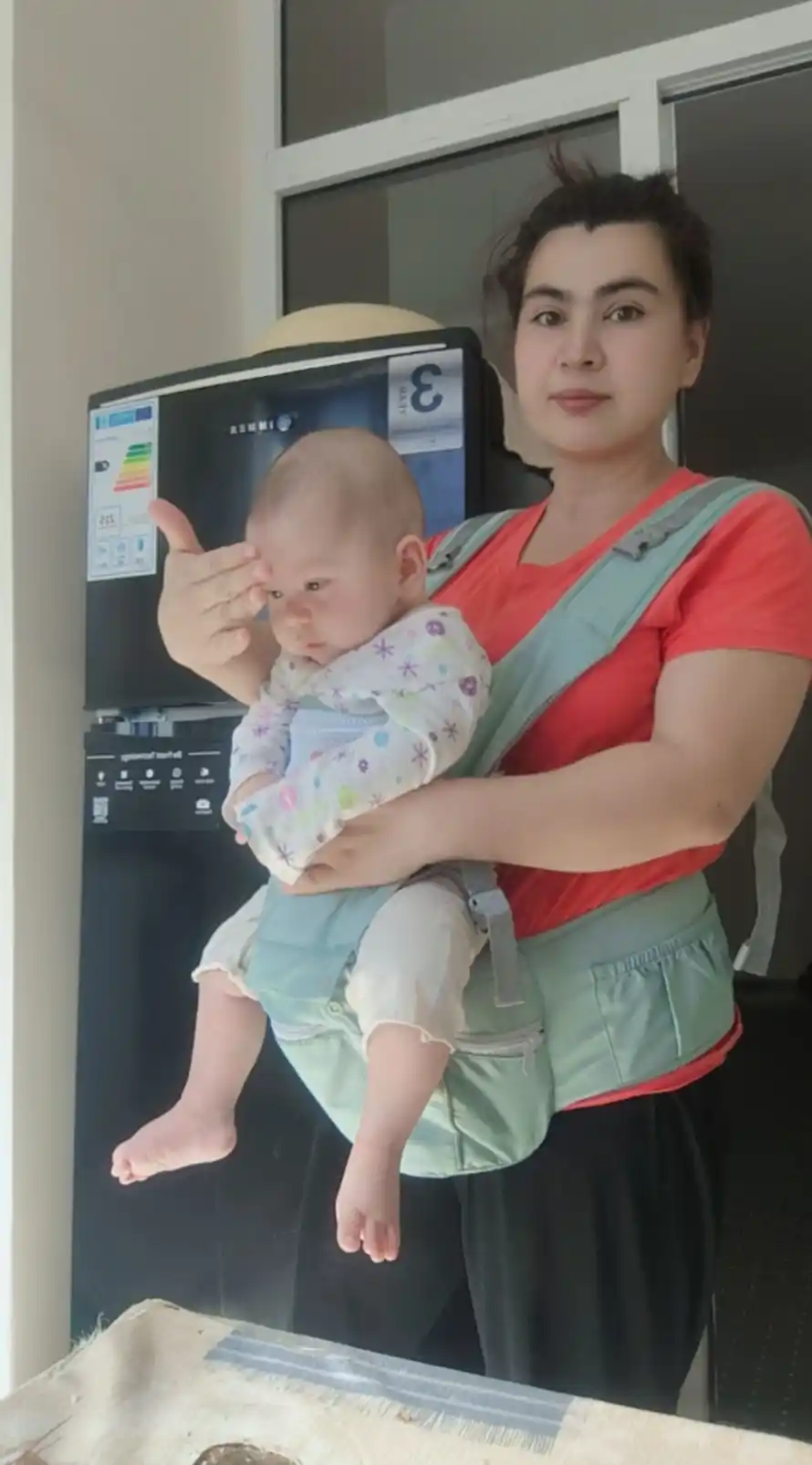 Эргономичный рюкзак-кенгуру для детей 0–4 лет