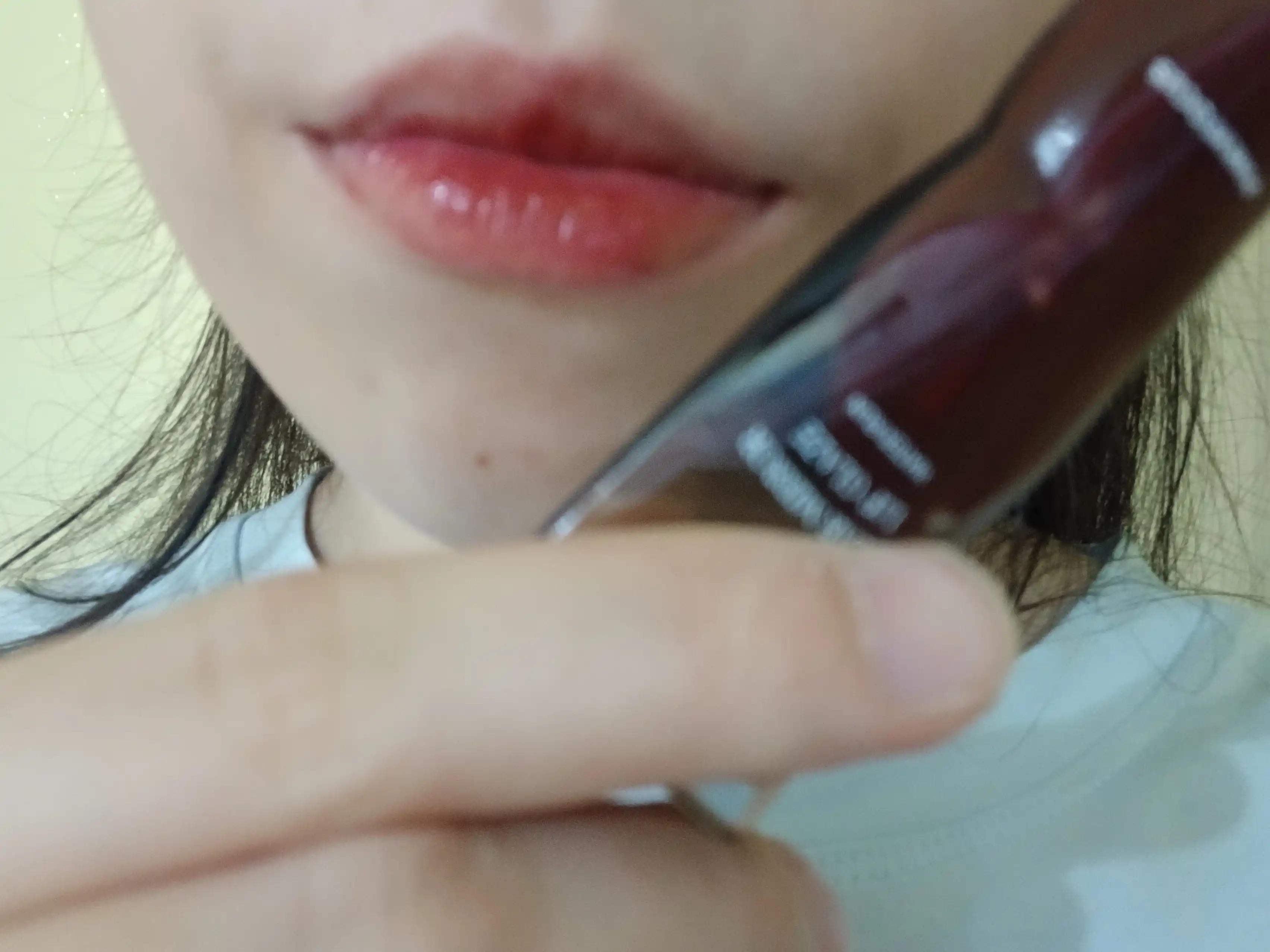 Lab uchun suyuq lab bo‘yog‘i-tint, "pomada" lak effekti, ko‘zgu yaltiroq jilo, 6 xil rang