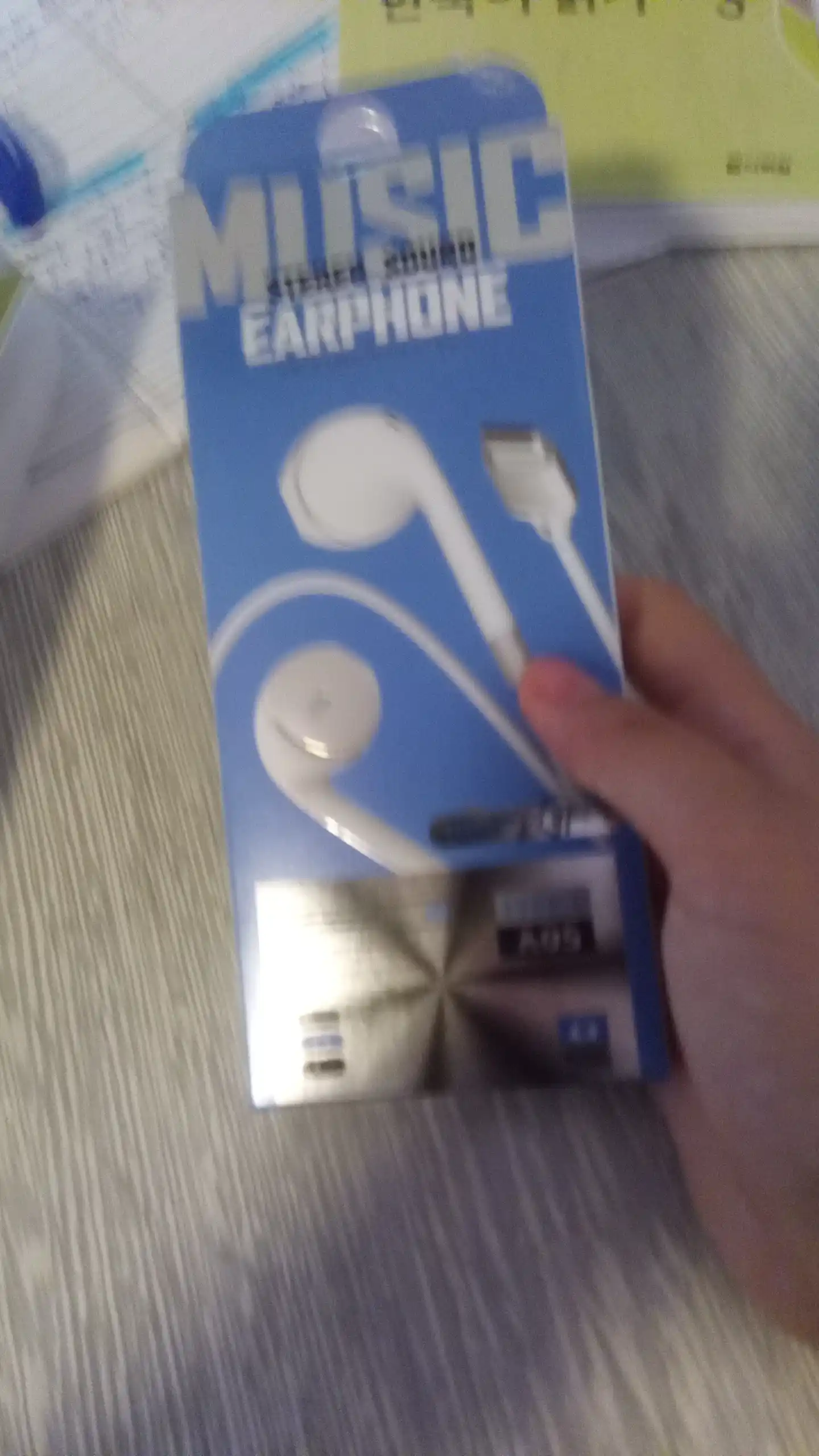 Simli stereo naushniklar 3.5mm va Type-C