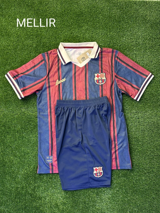 Barselona retro futbol formasi - 