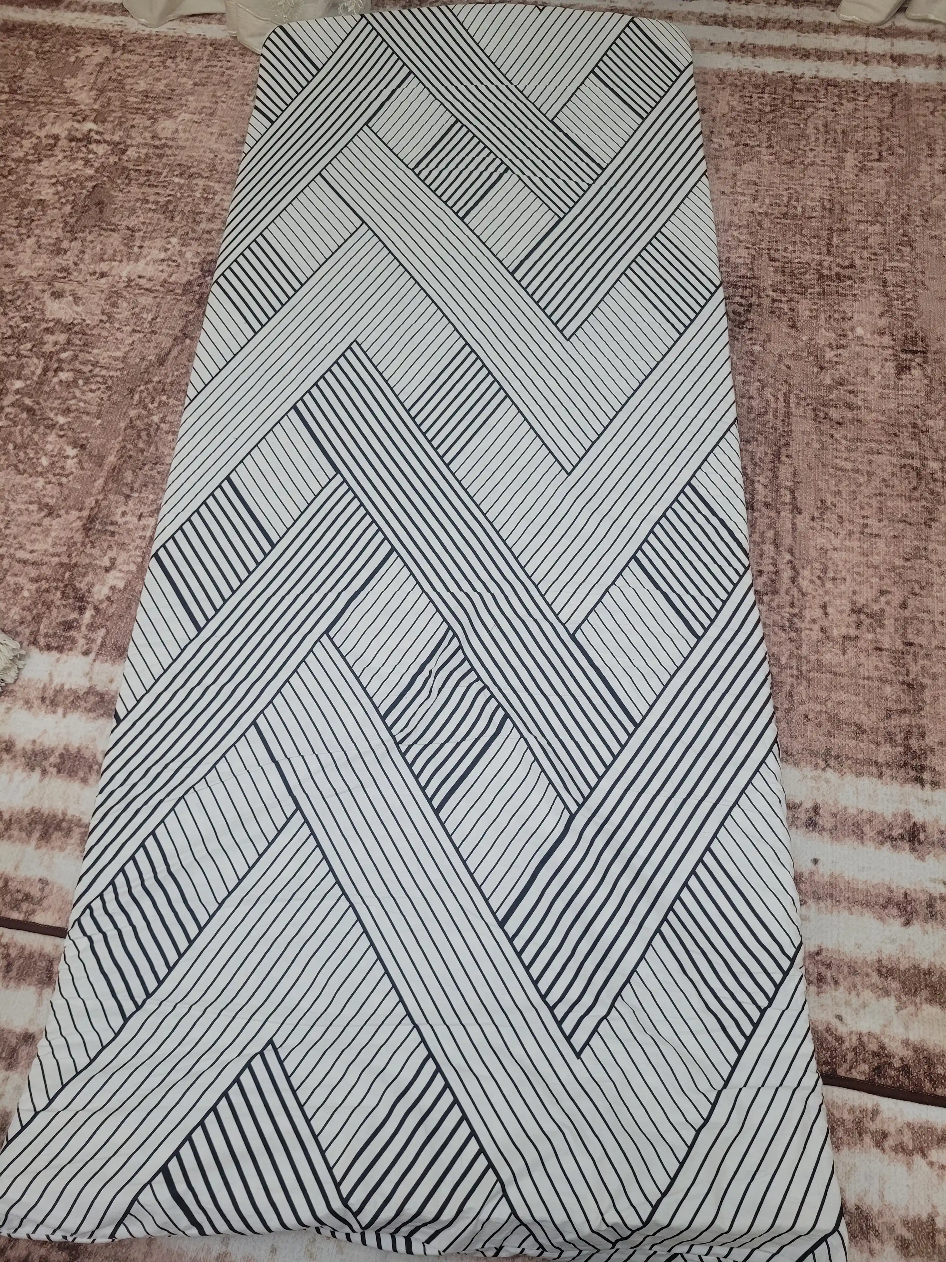 Qulay mini matras, yengil vmatras va yumshoq matras
