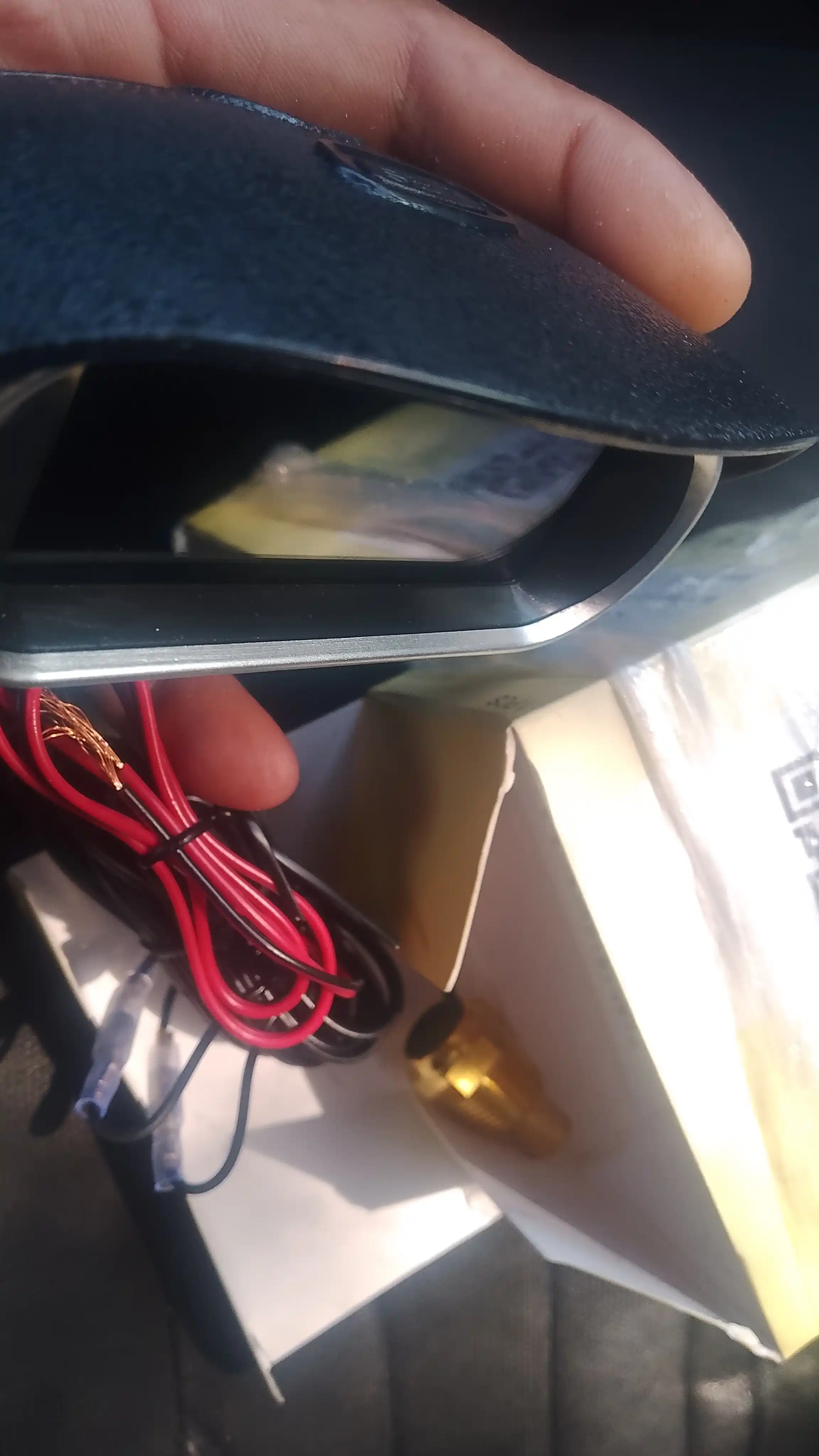 Avtomobil sovutish suyuqligi harorat datchiki, voltmeter bilan, suv datchik 12v-24v