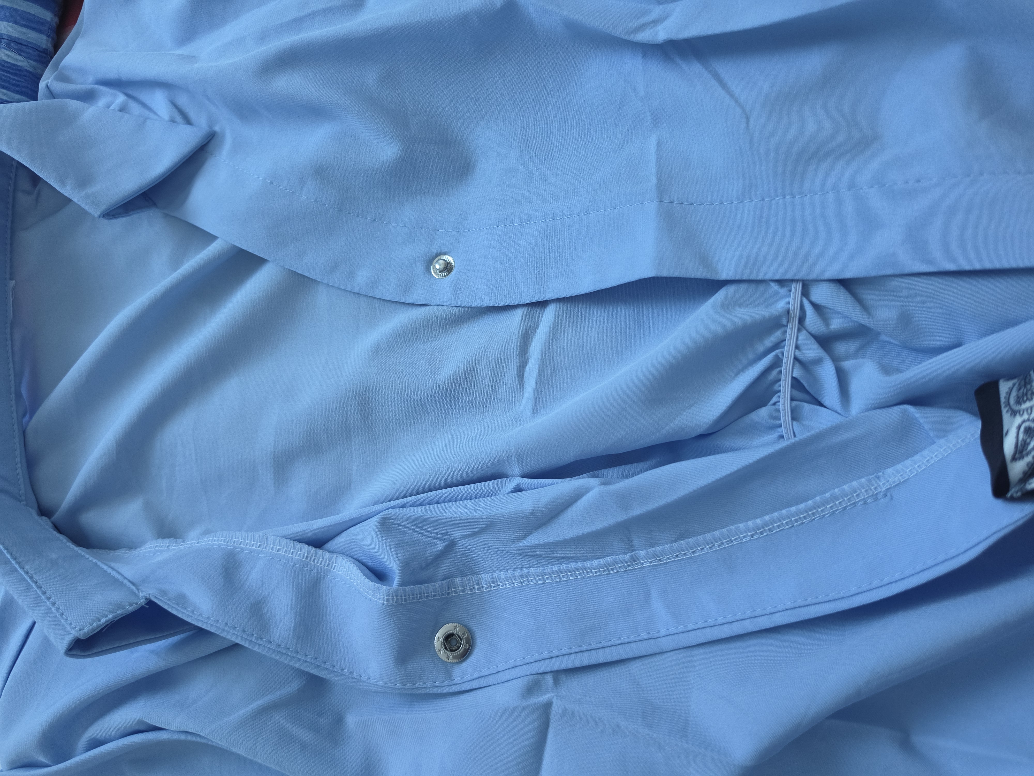 Ayollar uchun assimetrik ko‘ylak-bluzka,oversize fason, bog‘ichli dizayn, uzun yeng, M-XXL
