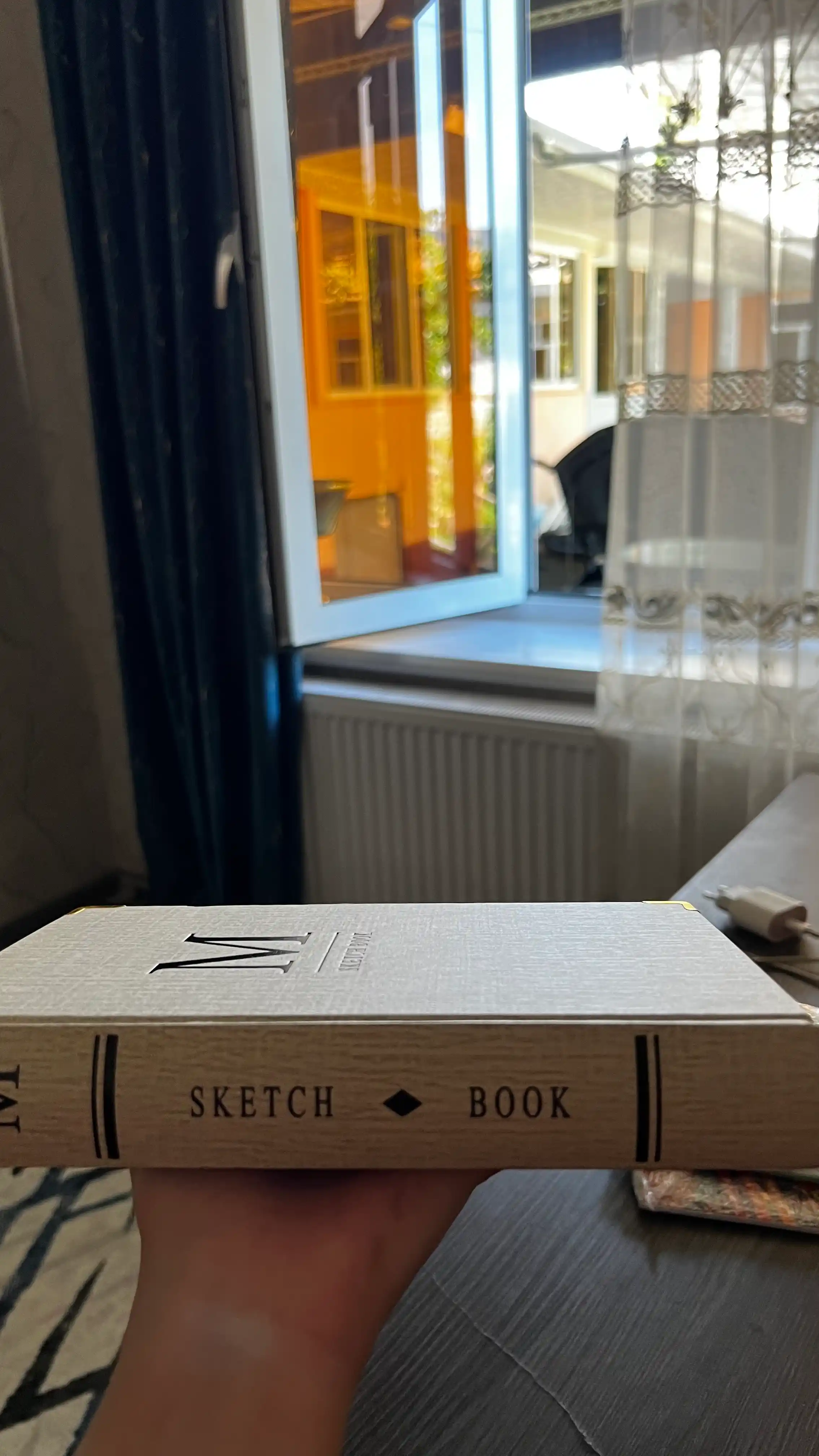 Sketchbook блокнот для искусства и дизайна, с плотными белыми листами, A5 – 160 листов